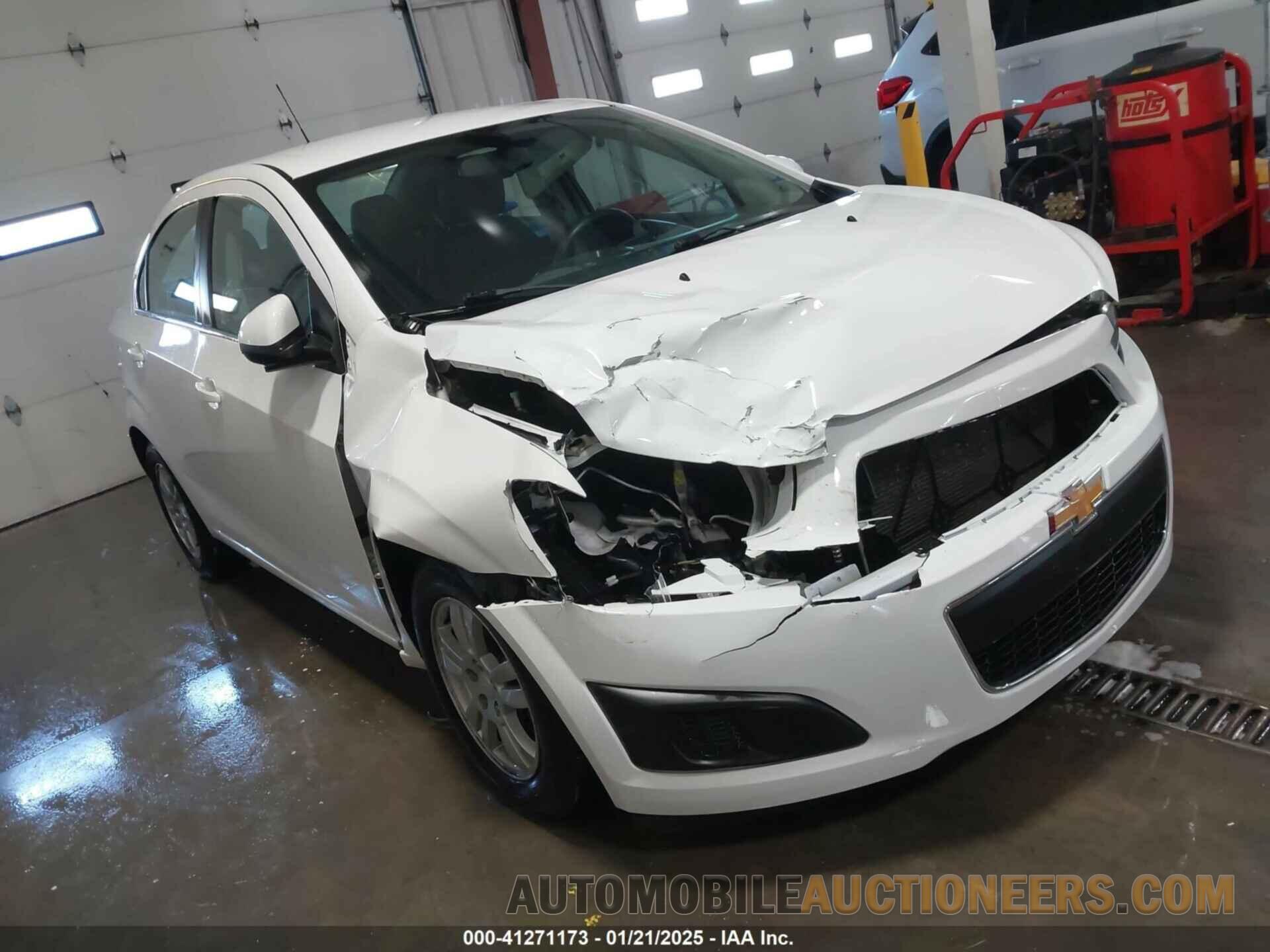 1G1JC5SH7F4220497 CHEVROLET SONIC 2015