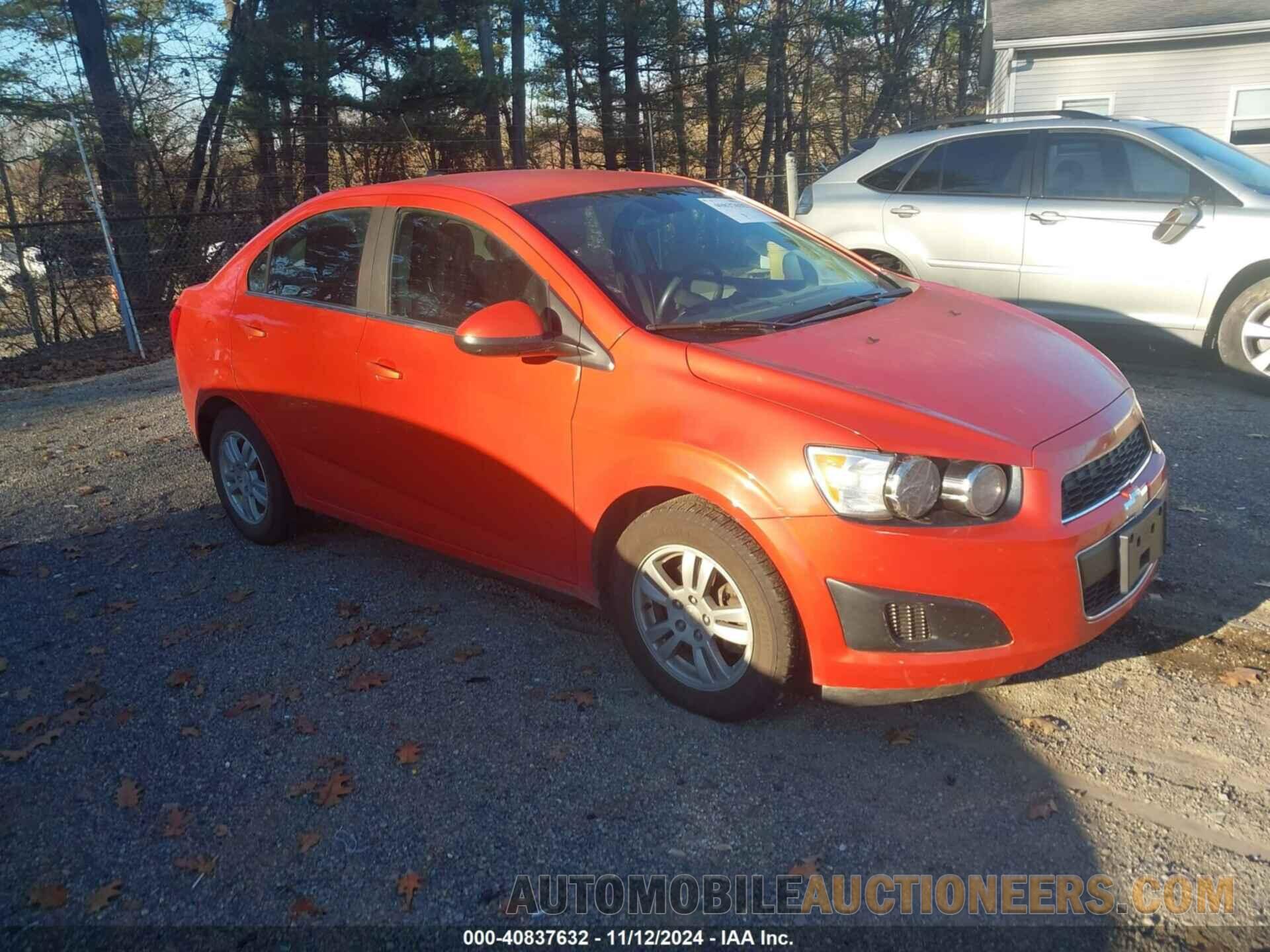 1G1JC5SH8C4174173 CHEVROLET SONIC 2012