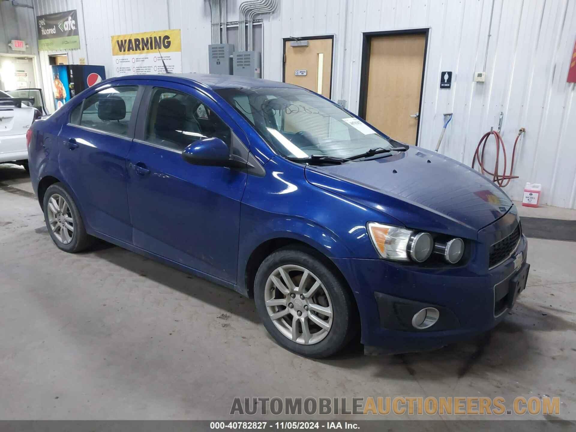 1G1JC5SH8D4237631 CHEVROLET SONIC 2013