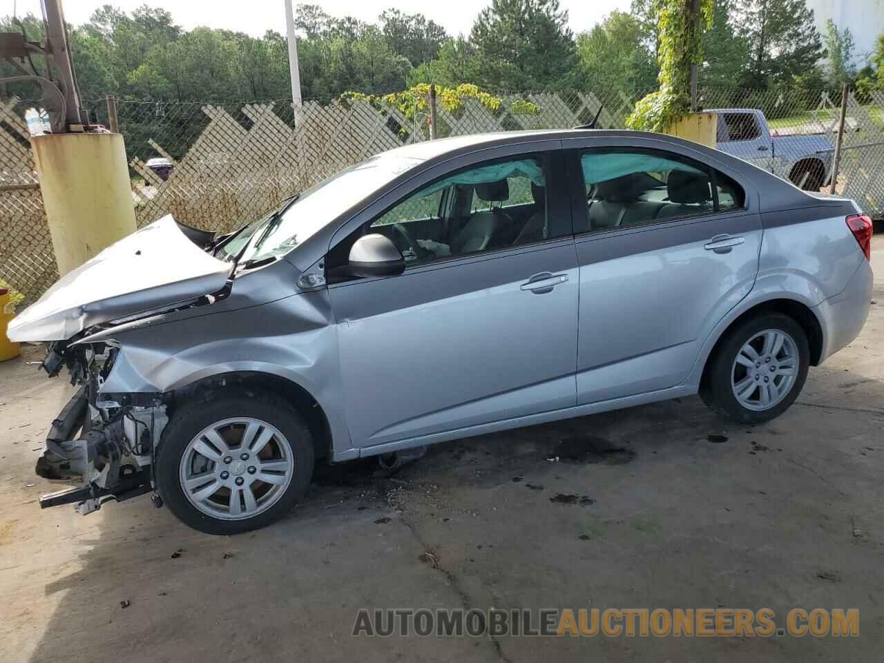 1G1JC5SH8E4207594 CHEVROLET SONIC 2014