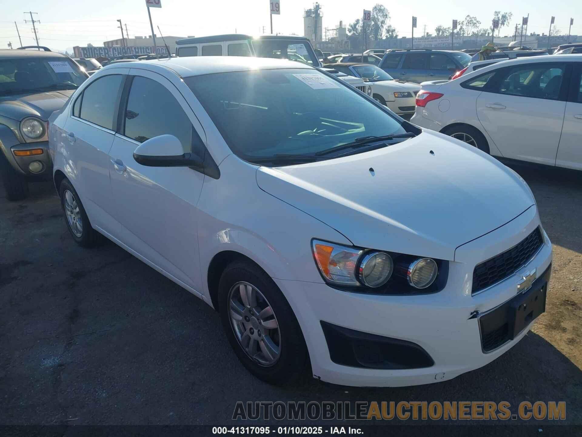 1G1JC5SH9D4142477 CHEVROLET SONIC 2013