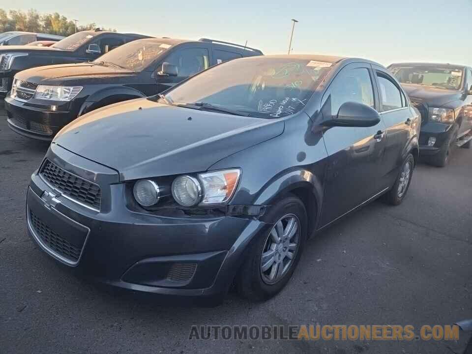 1G1JC5SH9G4179050 Chevrolet Sonic 2016