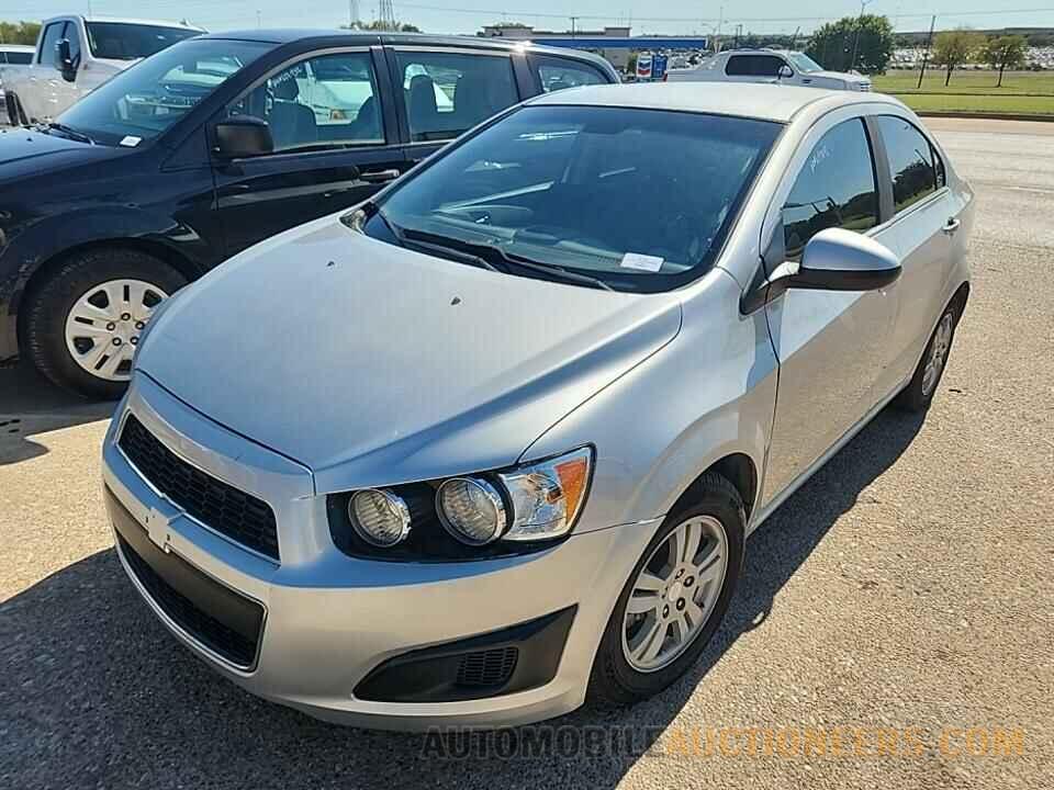 1G1JC5SH9G4185706 Chevrolet Sonic 2016