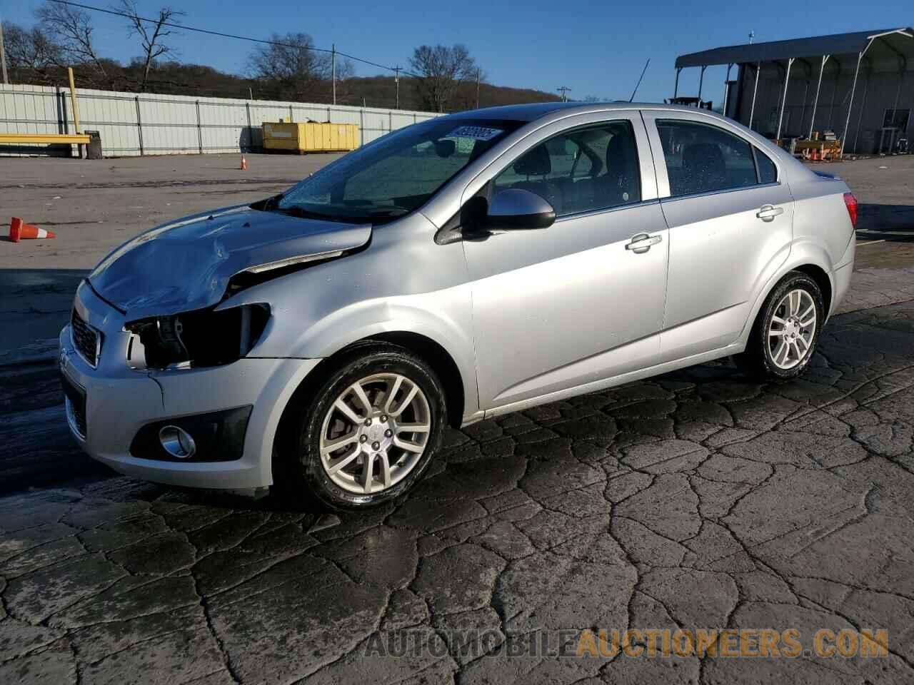 1G1JC5SHXF4149537 CHEVROLET SONIC 2015