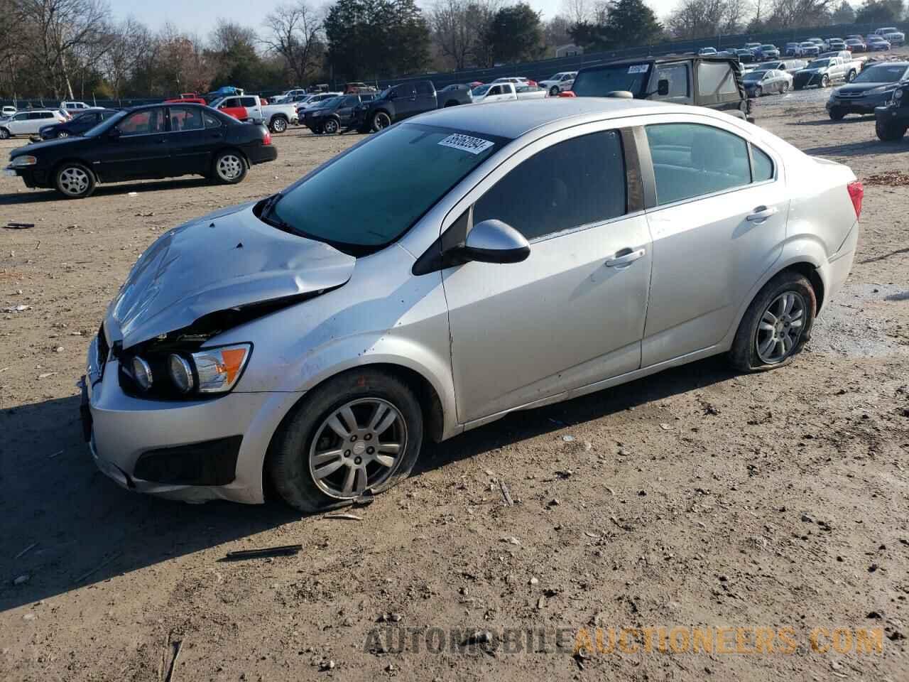 1G1JC5SHXG4138927 CHEVROLET SONIC 2016