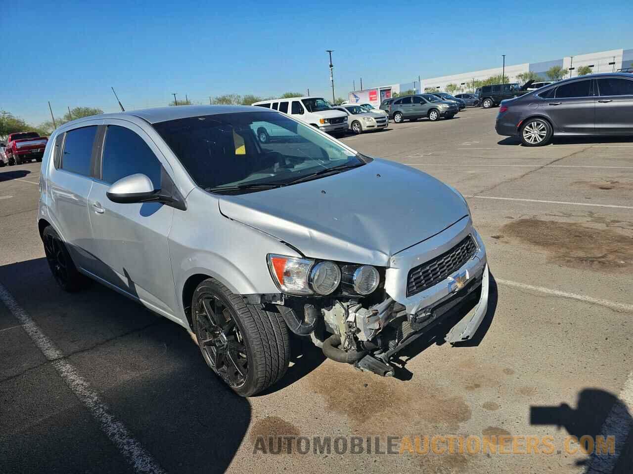 1G1JC6SB6C4216079 CHEVROLET SONIC 2012