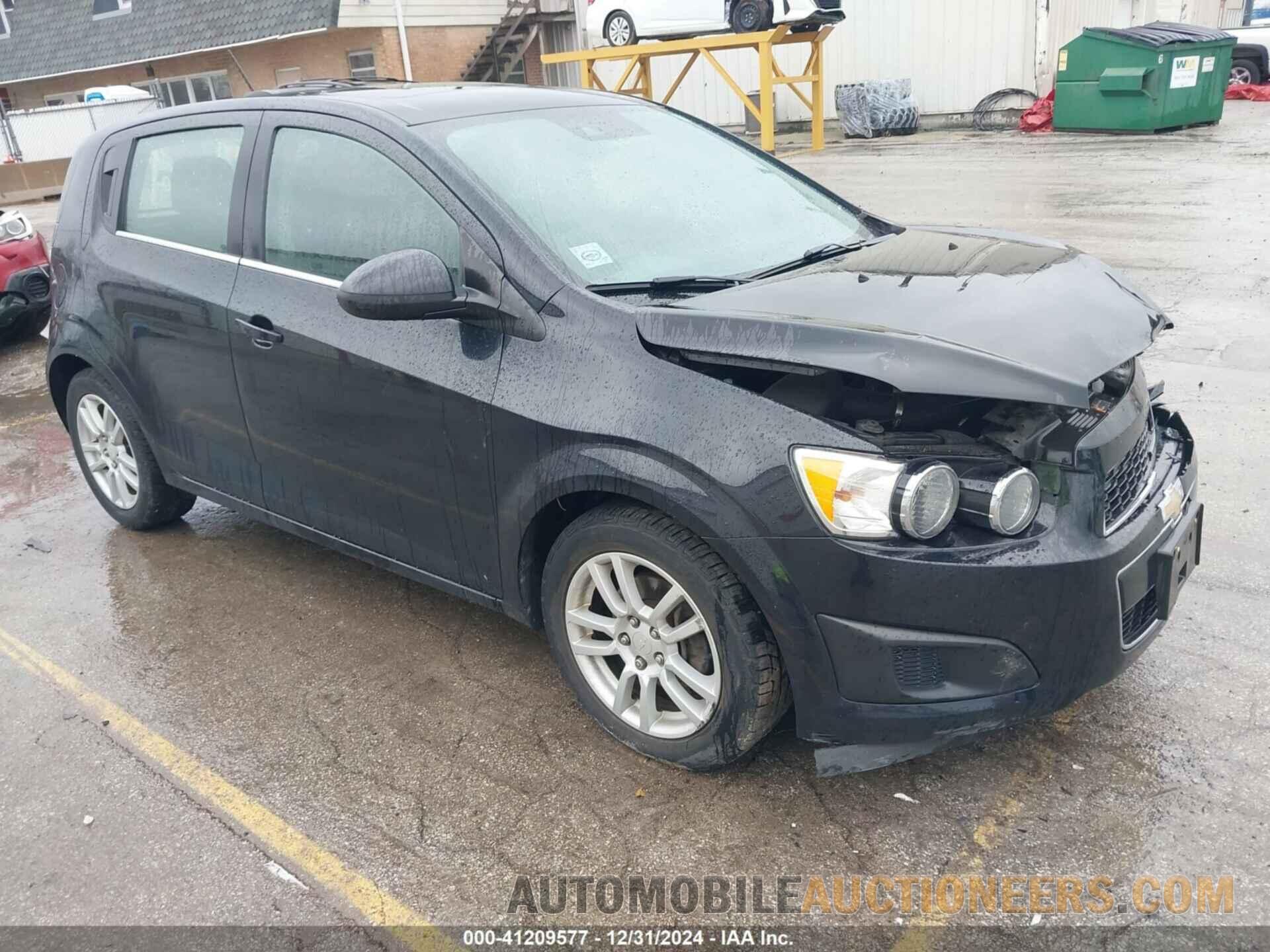 1G1JC6SB9F4215304 CHEVROLET SONIC 2015