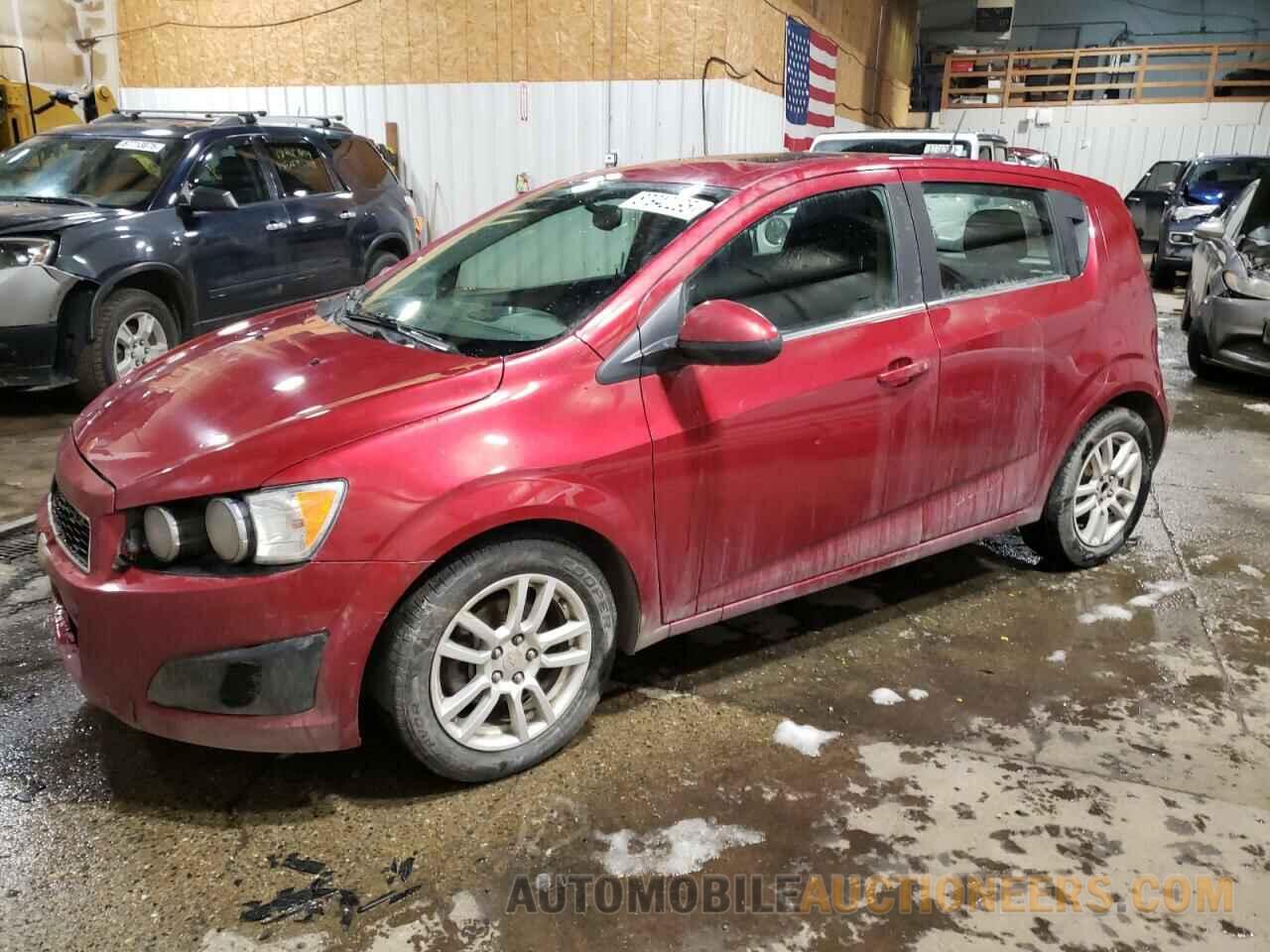 1G1JC6SB9F4219322 CHEVROLET SONIC 2015