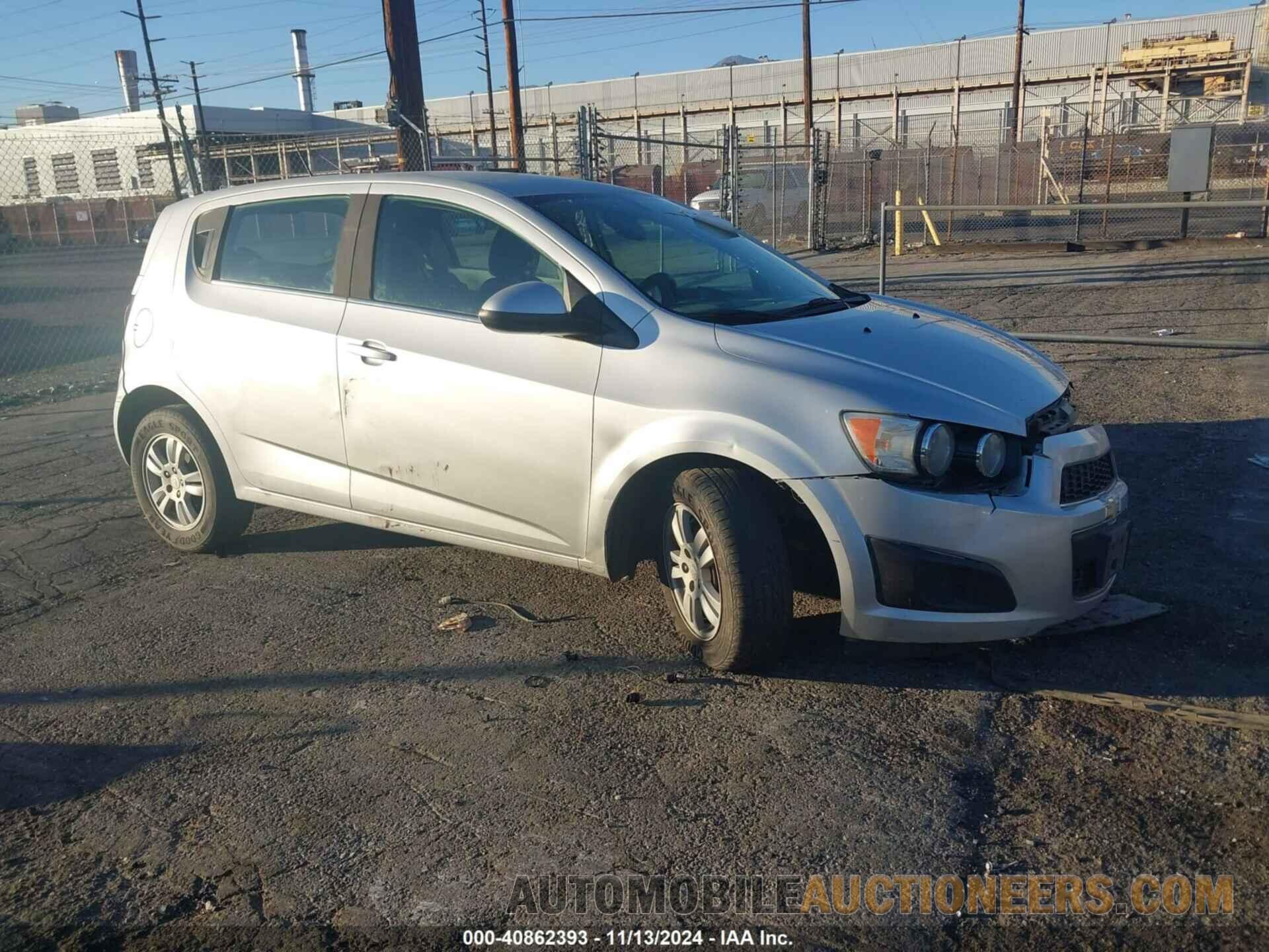 1G1JC6SG2G4152236 CHEVROLET SONIC 2016