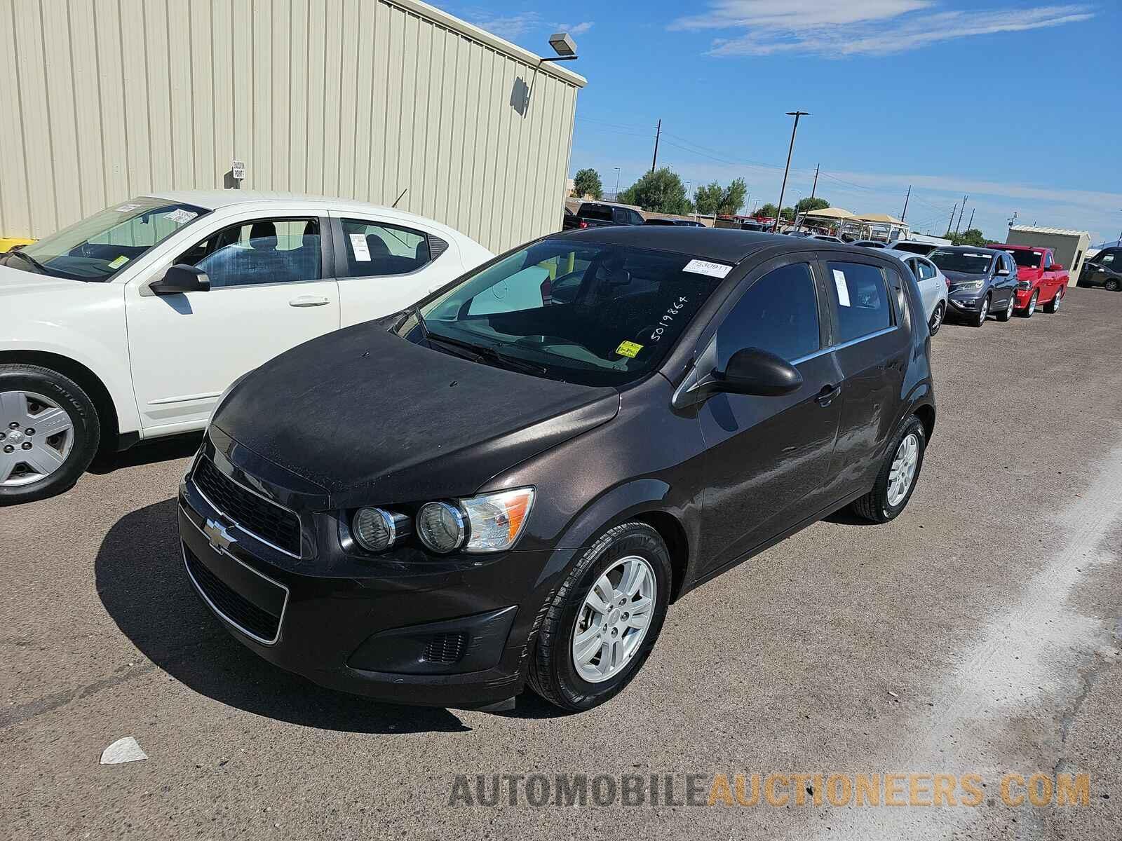 1G1JC6SH0F4111482 Chevrolet Sonic 2015