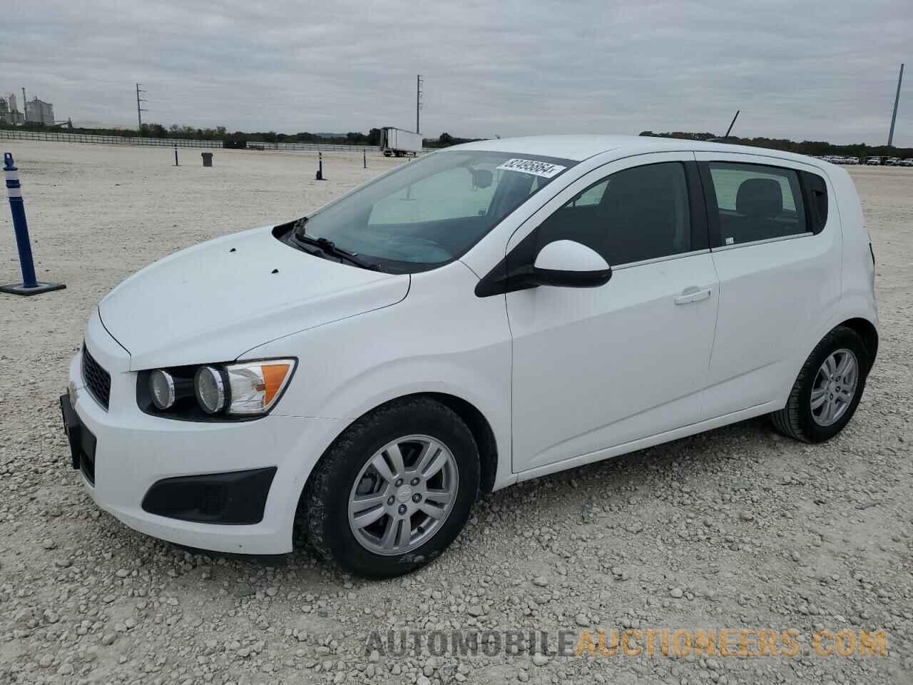 1G1JC6SH0F4151416 CHEVROLET SONIC 2015