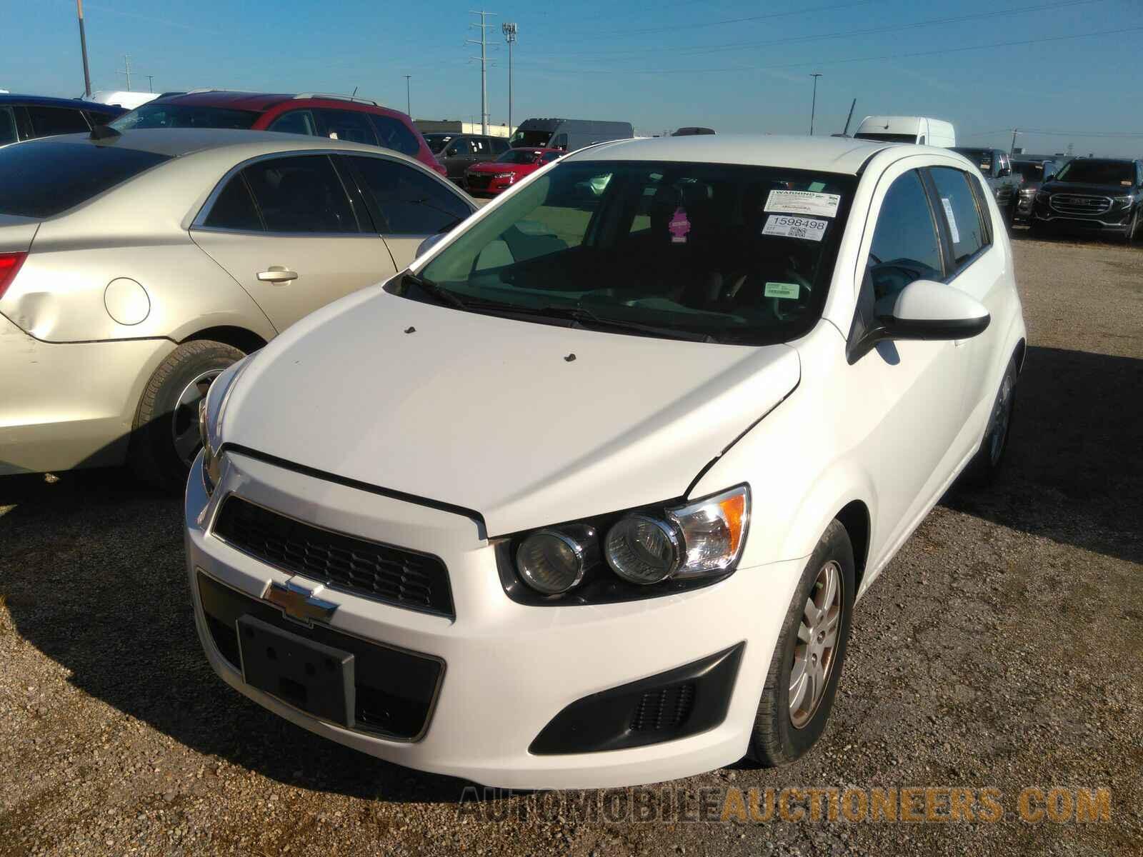 1G1JC6SH0G4130390 Chevrolet Sonic 2016