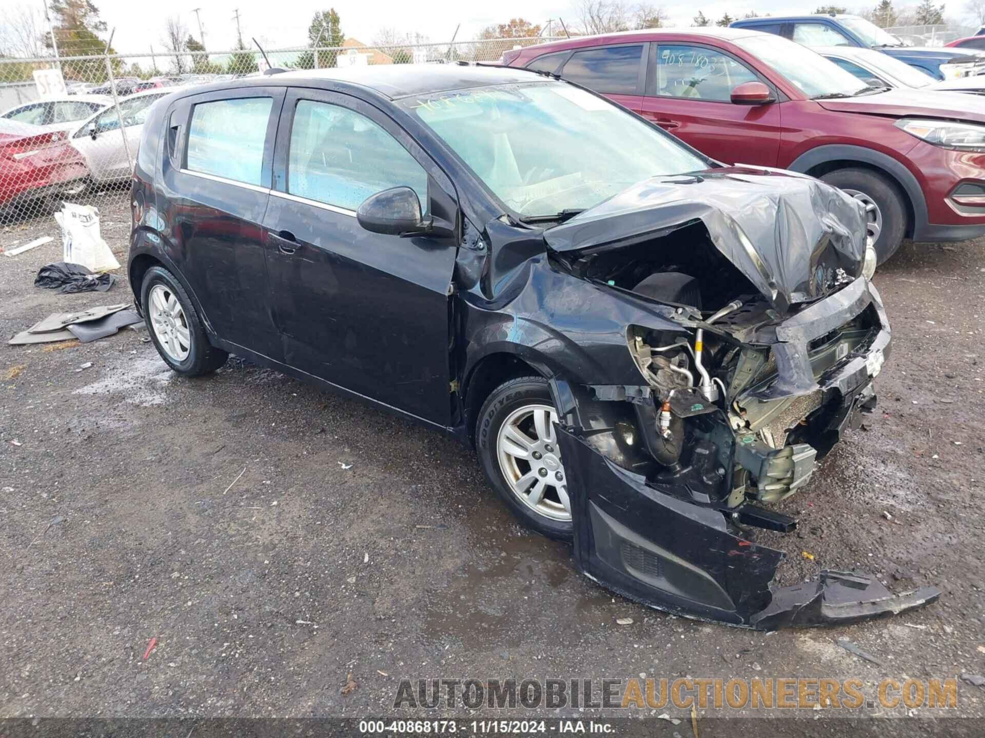 1G1JC6SH3F4102243 CHEVROLET SONIC 2015