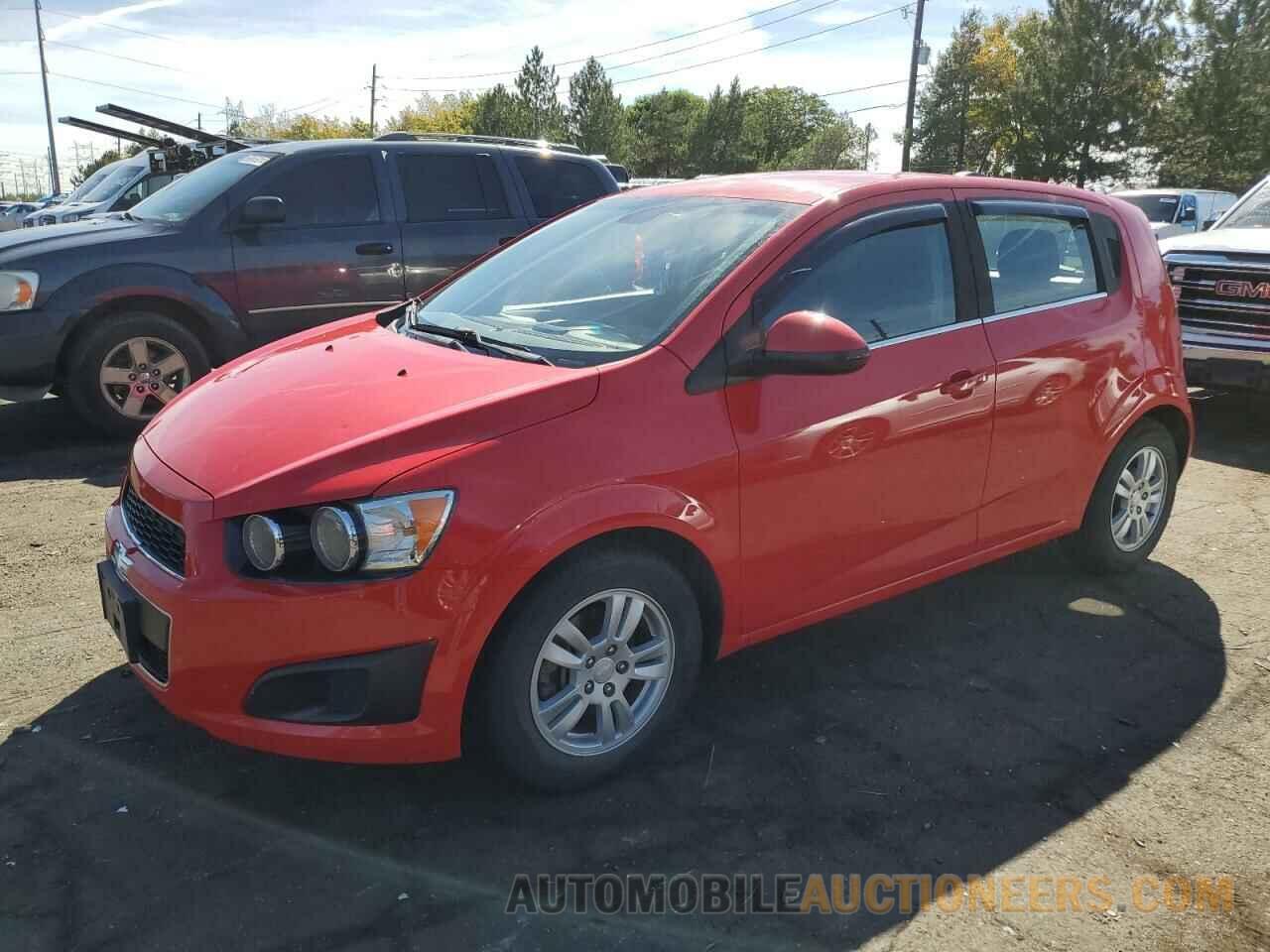 1G1JC6SH6F4118338 CHEVROLET SONIC 2015