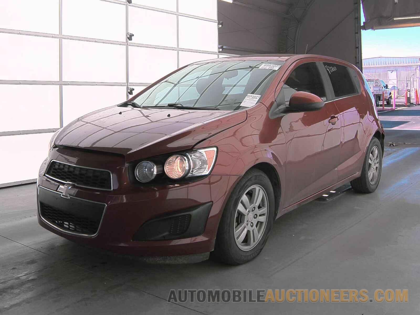 1G1JC6SH6F4157950 Chevrolet Sonic 2015