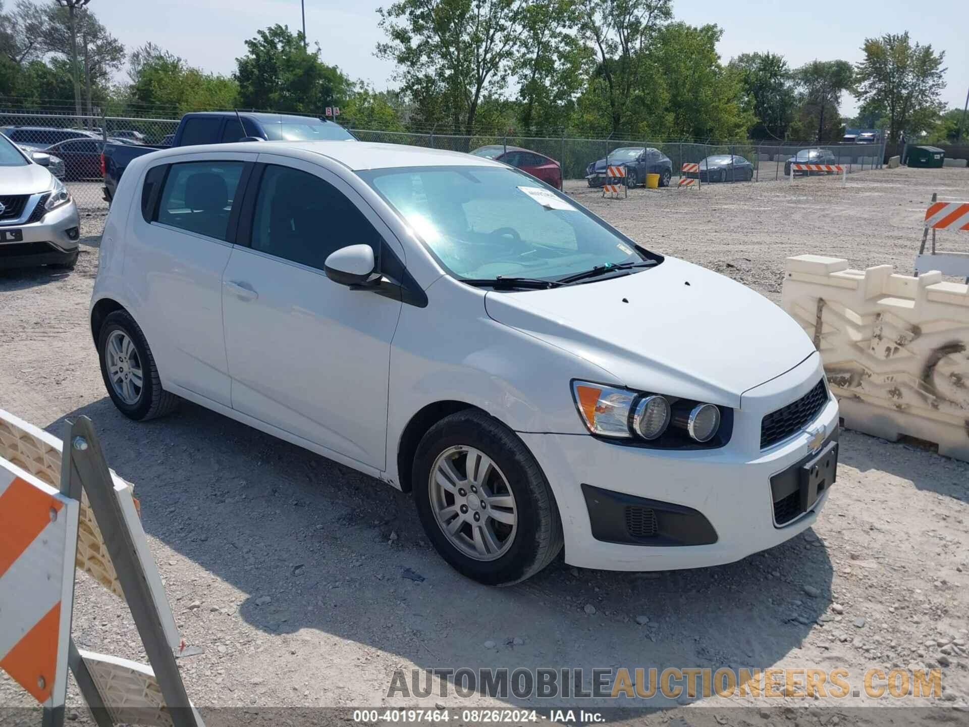 1G1JC6SH8F4168058 CHEVROLET SONIC 2015