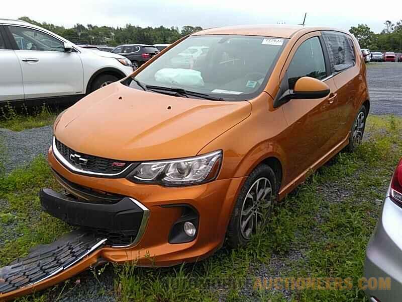 1G1JC6SH8J4104059 Chevrolet Sonic 2018