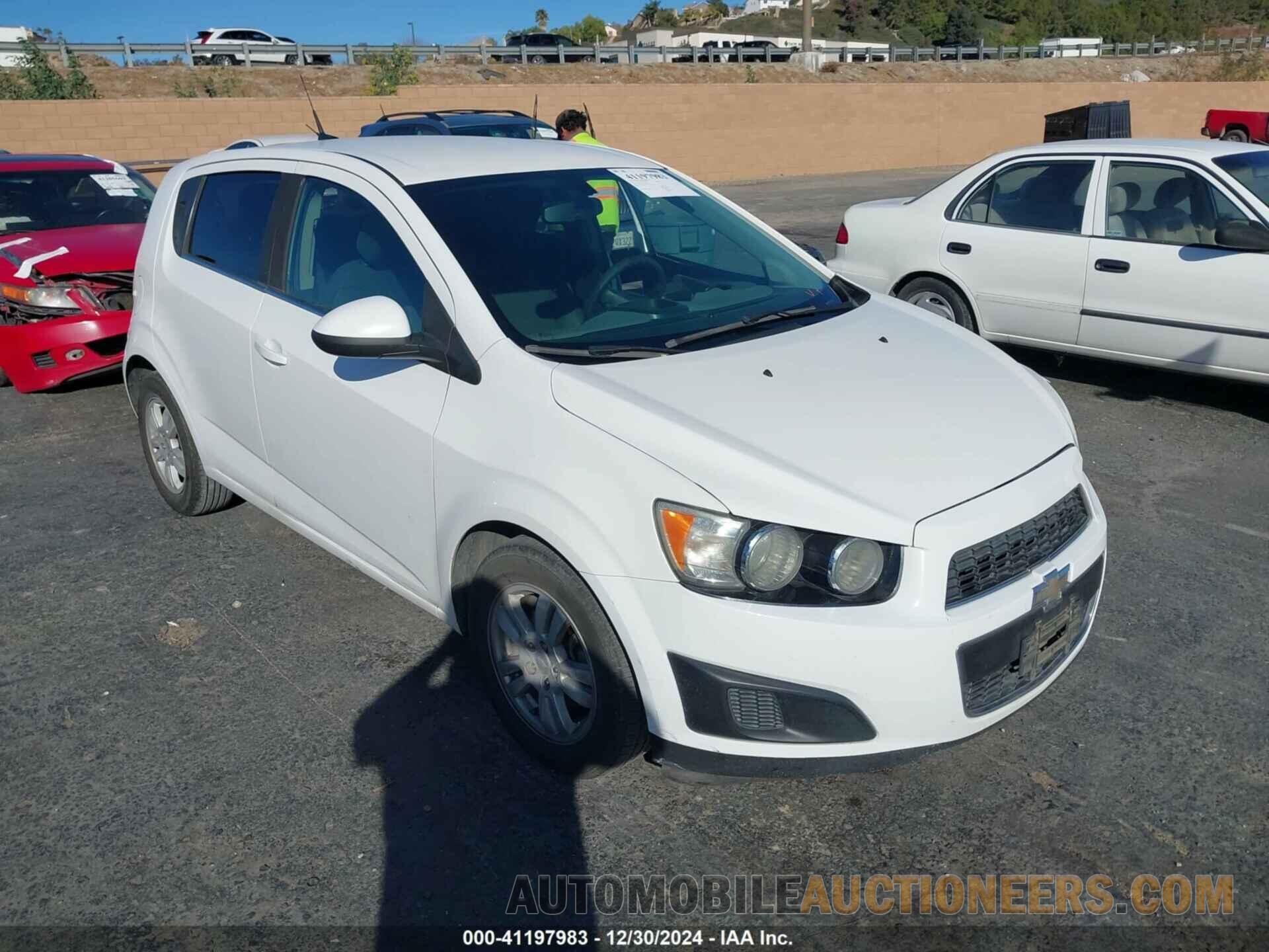 1G1JC6SH9E4227343 CHEVROLET SONIC 2014