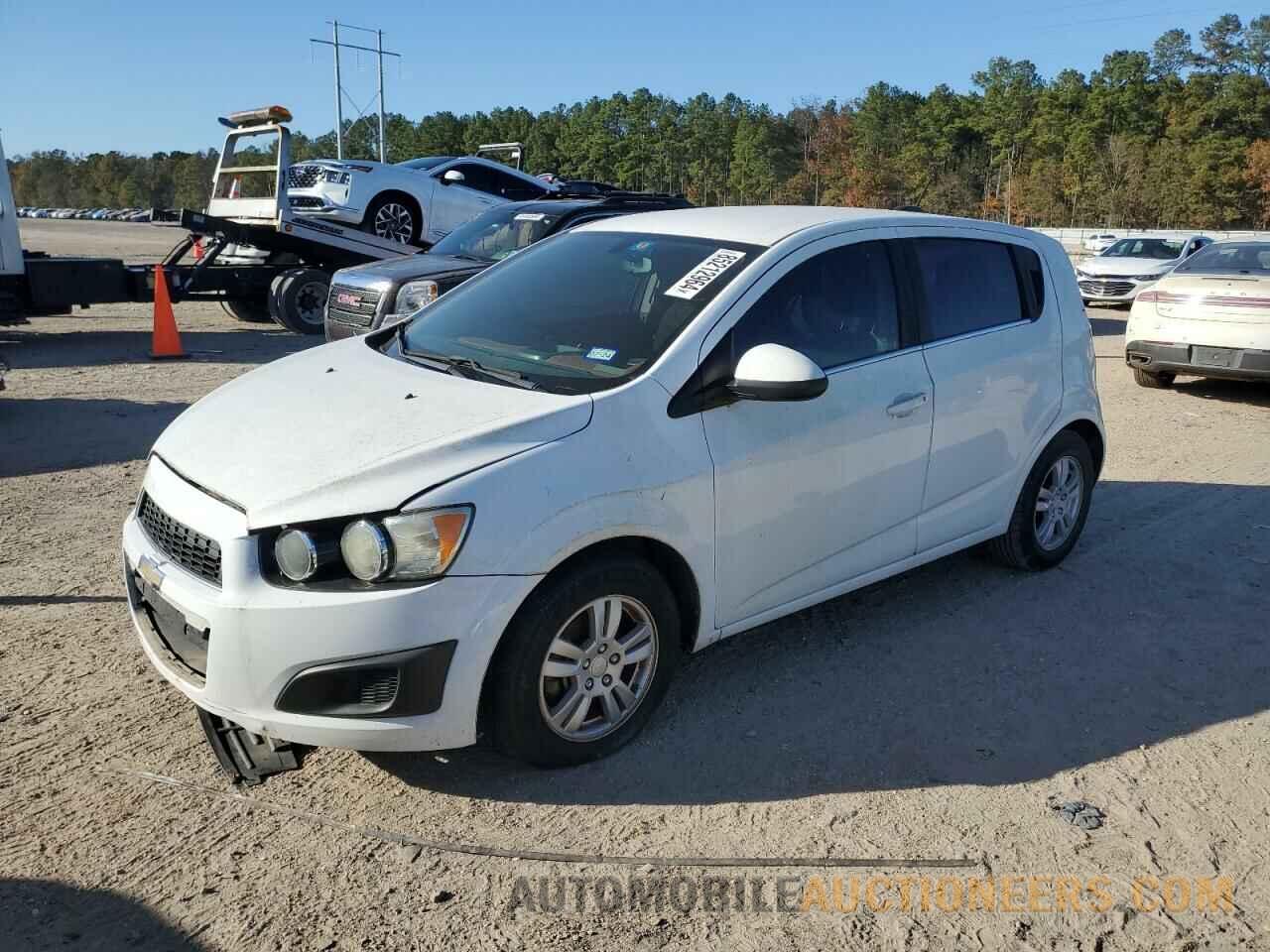 1G1JC6SHXG4151621 CHEVROLET SONIC 2016