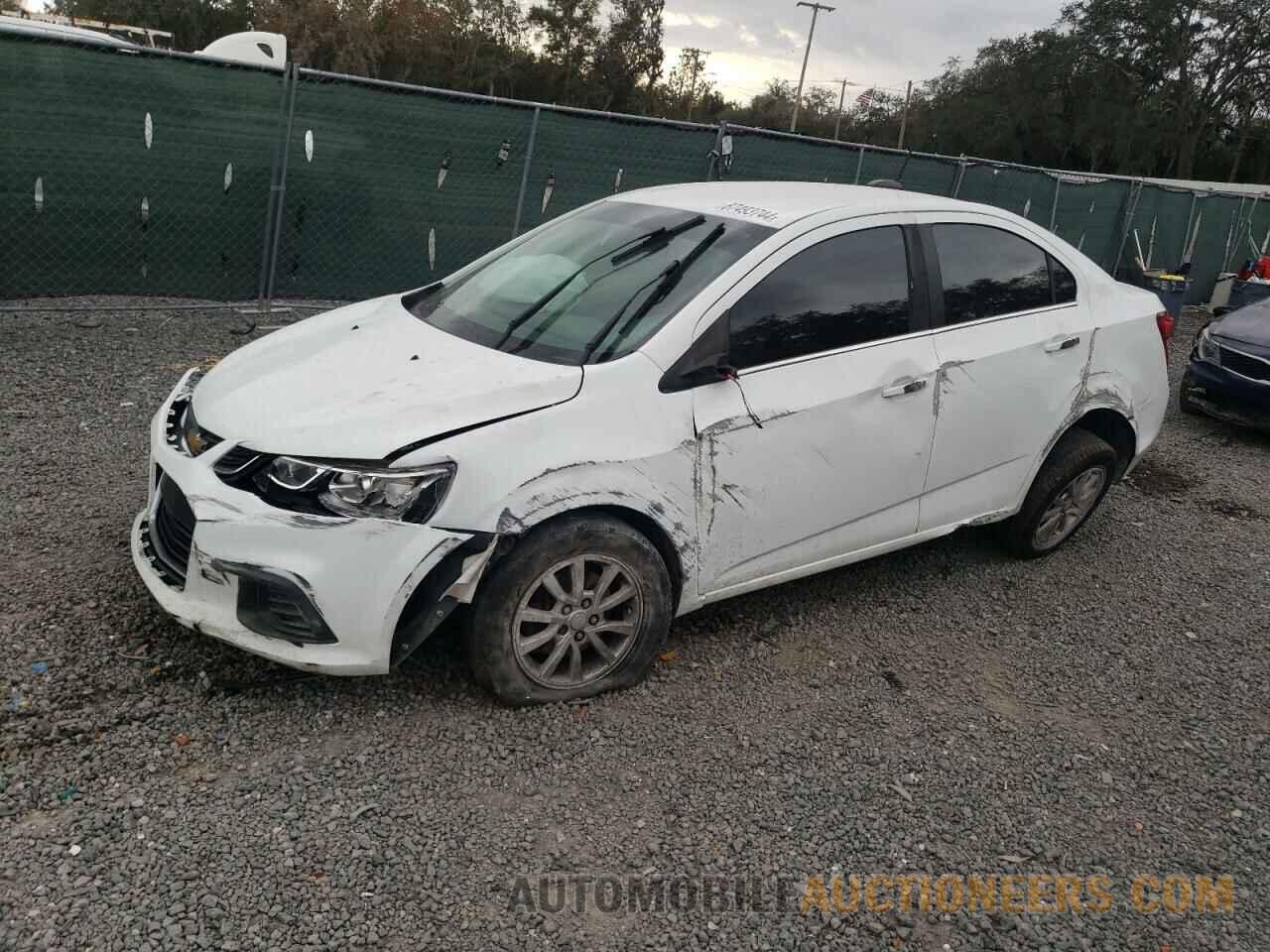 1G1JD5SH1H4132108 CHEVROLET SONIC 2017