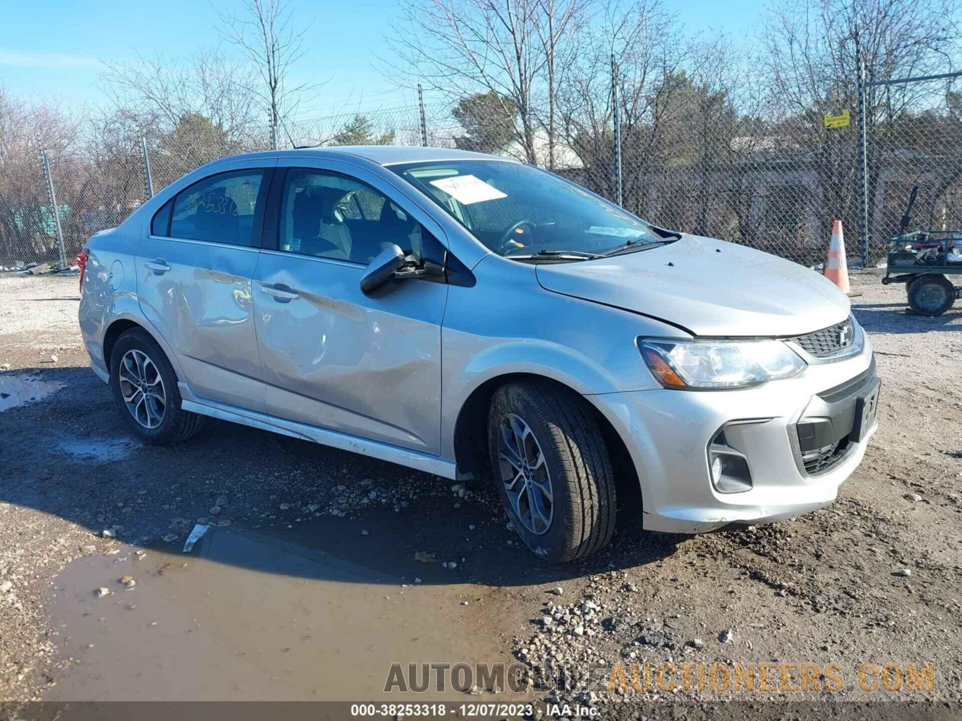 1G1JD5SH2J4136013 CHEVROLET SONIC 2018