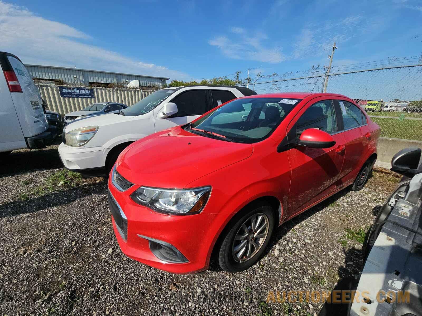 1G1JD5SH3J4116983 Chevrolet Sonic 2018