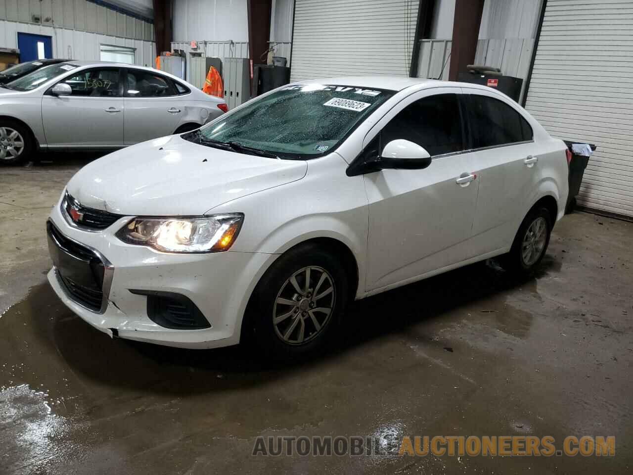 1G1JD5SH6J4139593 CHEVROLET SONIC 2018