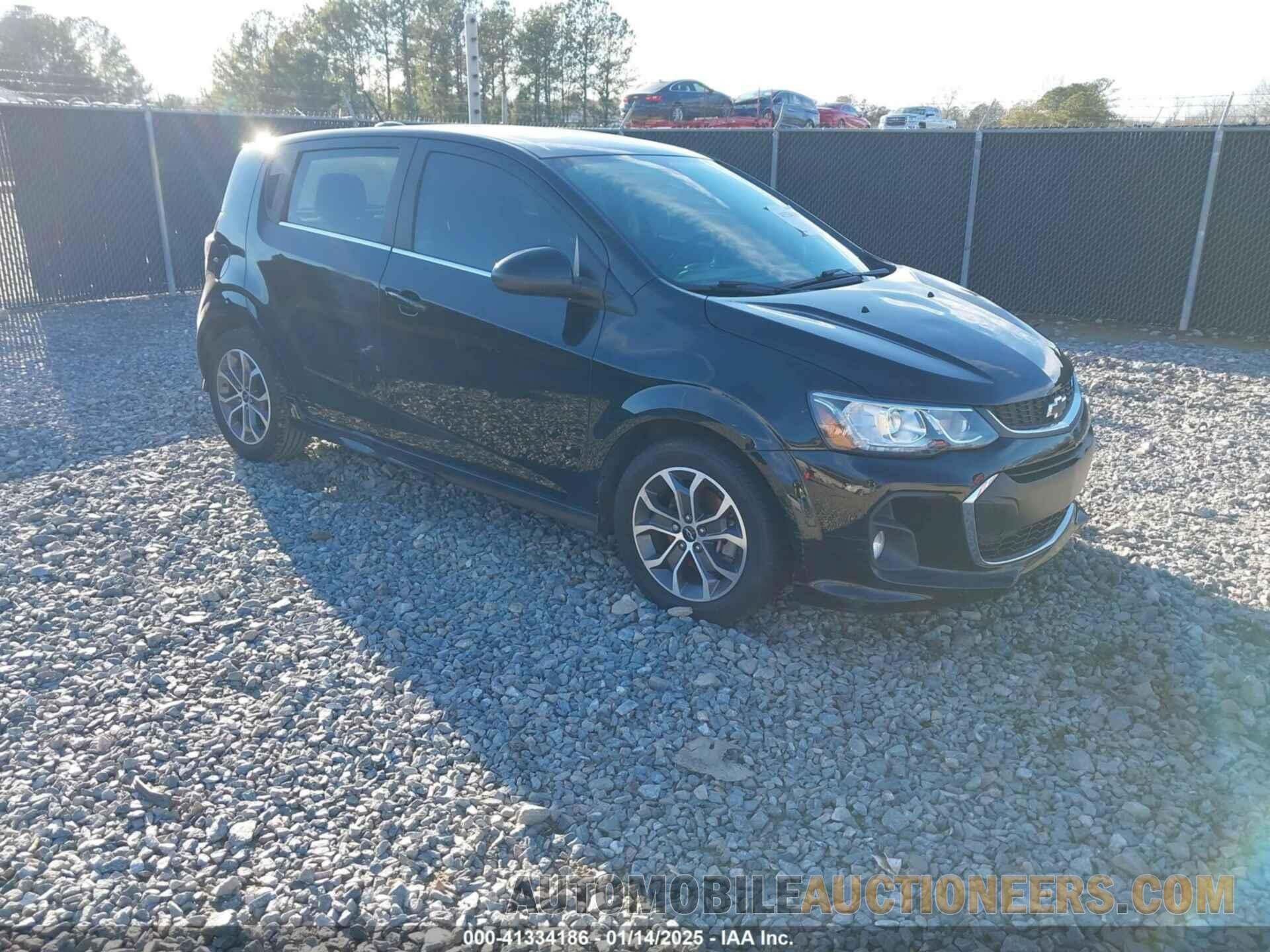 1G1JD6SB0K4150687 CHEVROLET SONIC 2019