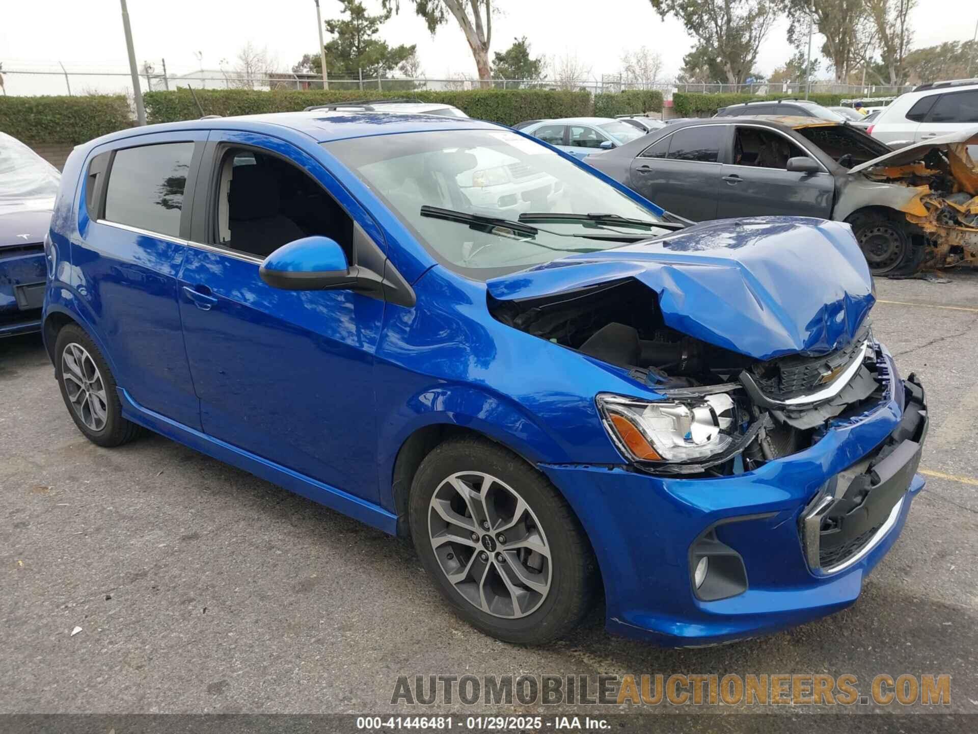 1G1JD6SB3K4117652 CHEVROLET SONIC 2019