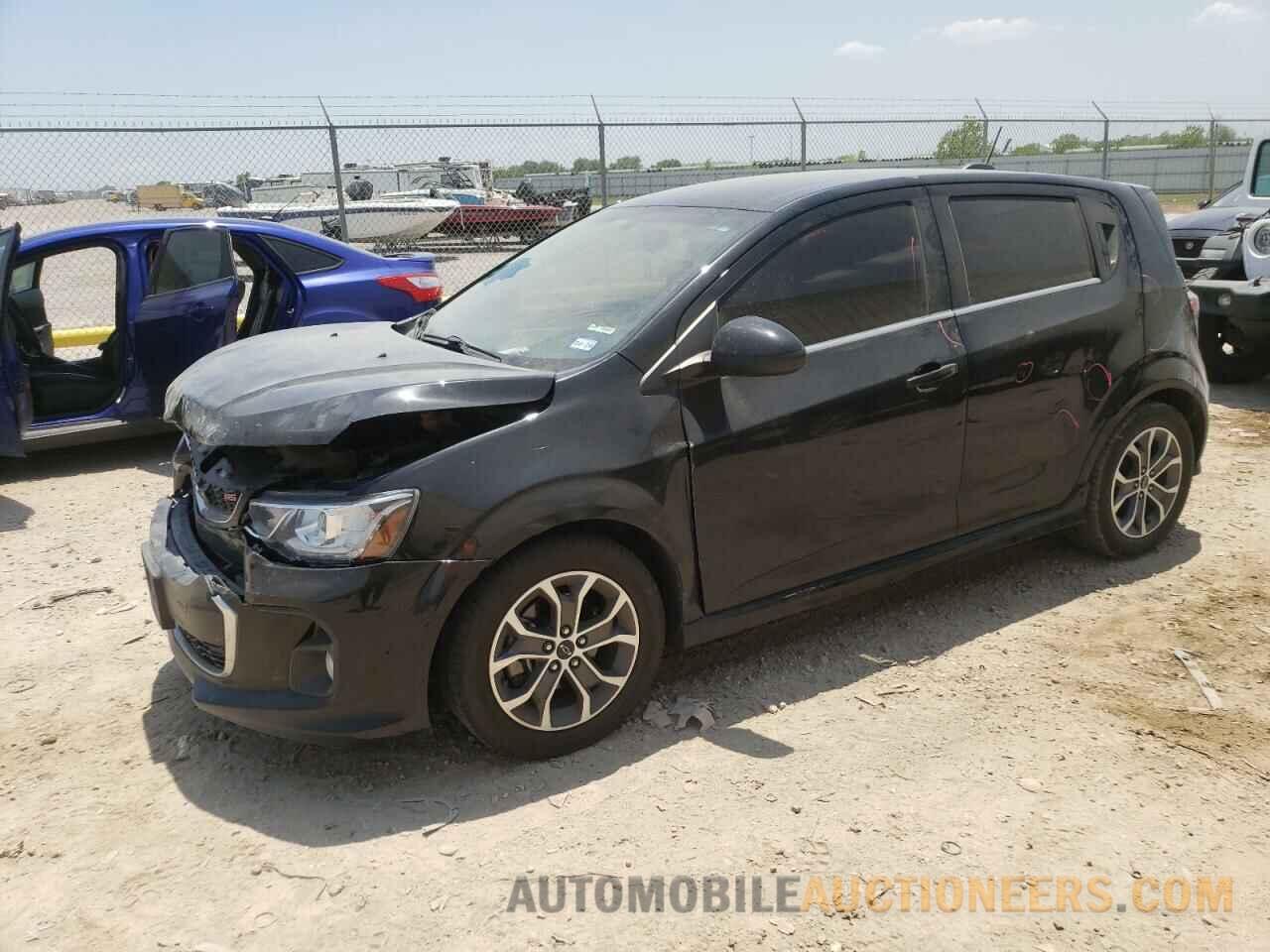 1G1JD6SB6K4102899 CHEVROLET SONIC 2019