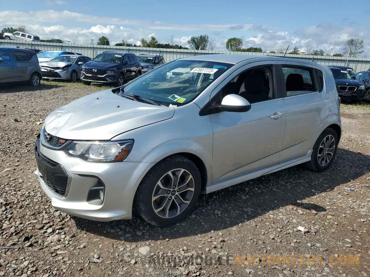 1G1JD6SB7K4117802 CHEVROLET SONIC 2019