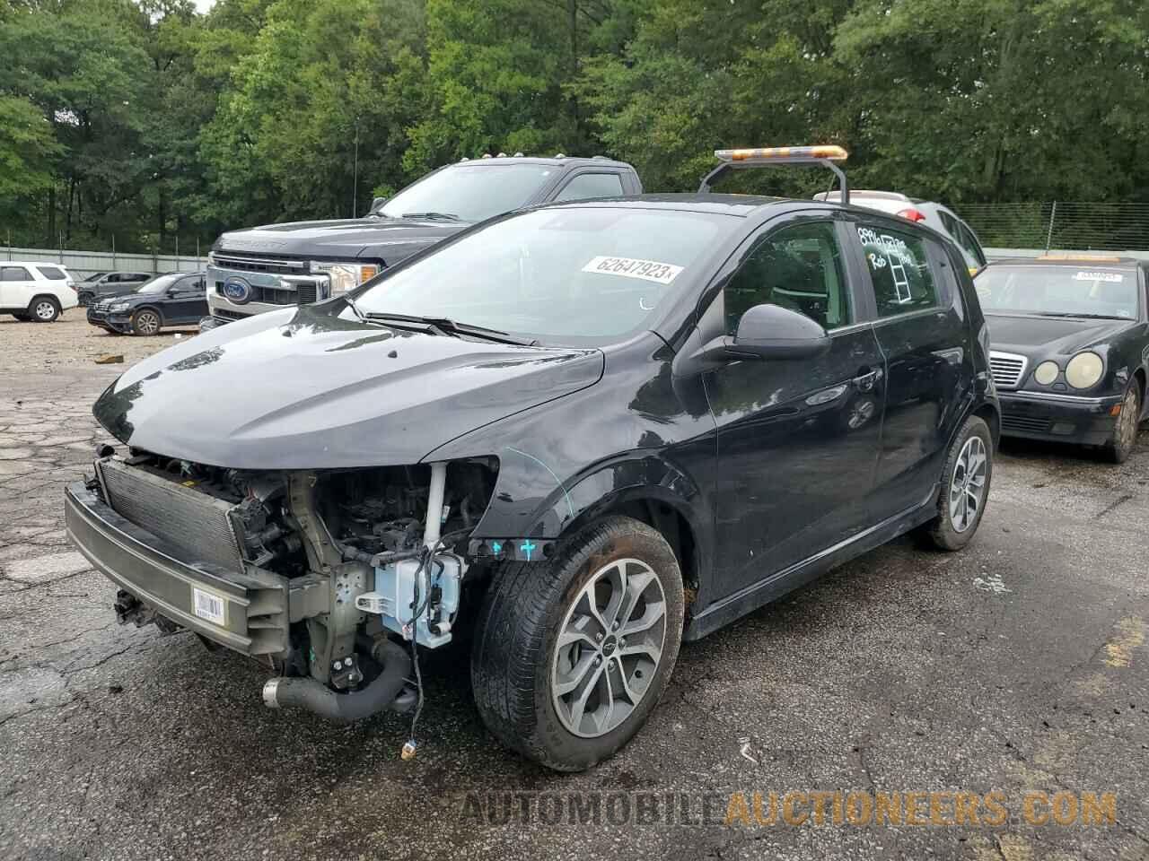 1G1JD6SB8K4149867 CHEVROLET SONIC 2019