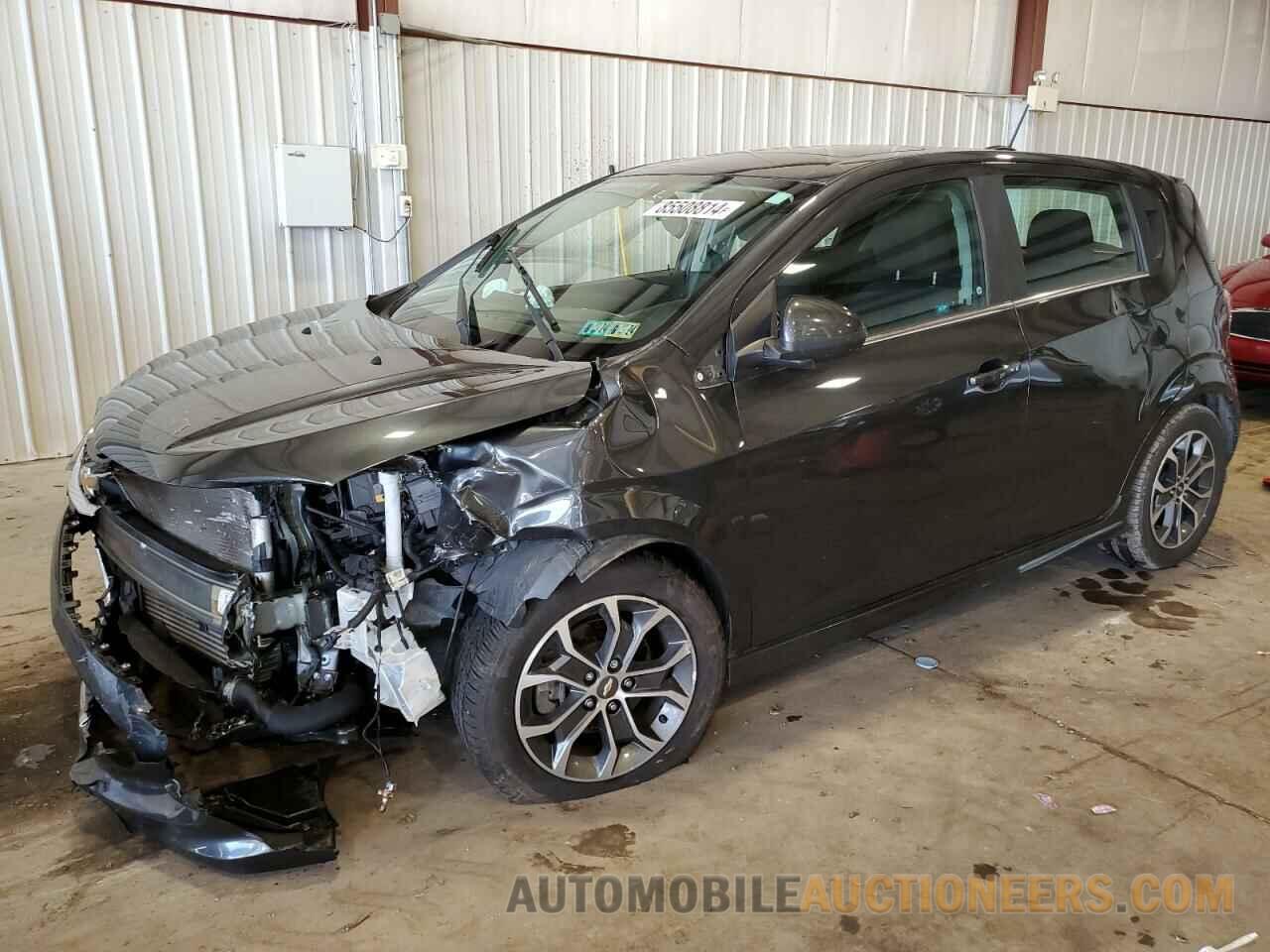 1G1JD6SB9H4174320 CHEVROLET SONIC 2017