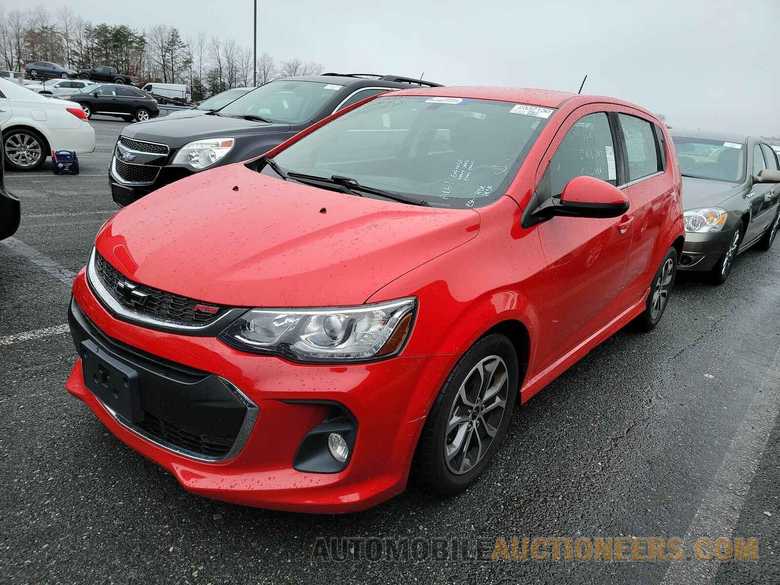 1G1JD6SG9J4107024 Chevrolet Sonic 2018