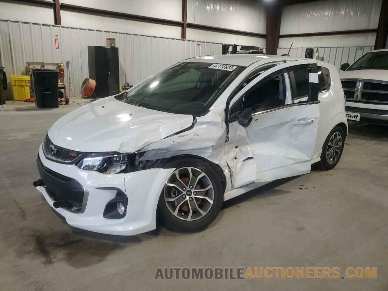 1G1JD6SH1J4101176 CHEVROLET SONIC 2018