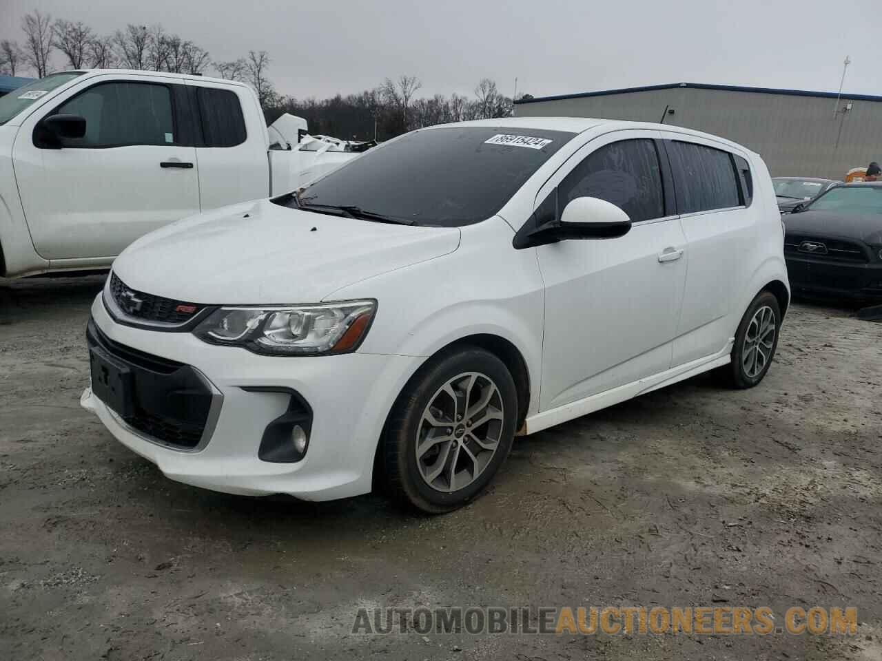 1G1JD6SH3J4120117 CHEVROLET SONIC 2018