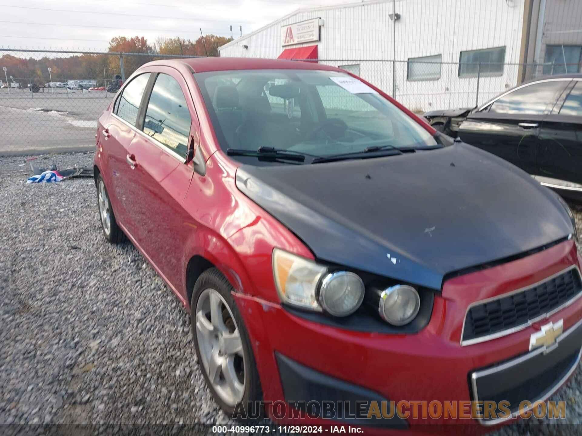 1G1JE5SB1F4105111 CHEVROLET SONIC 2015