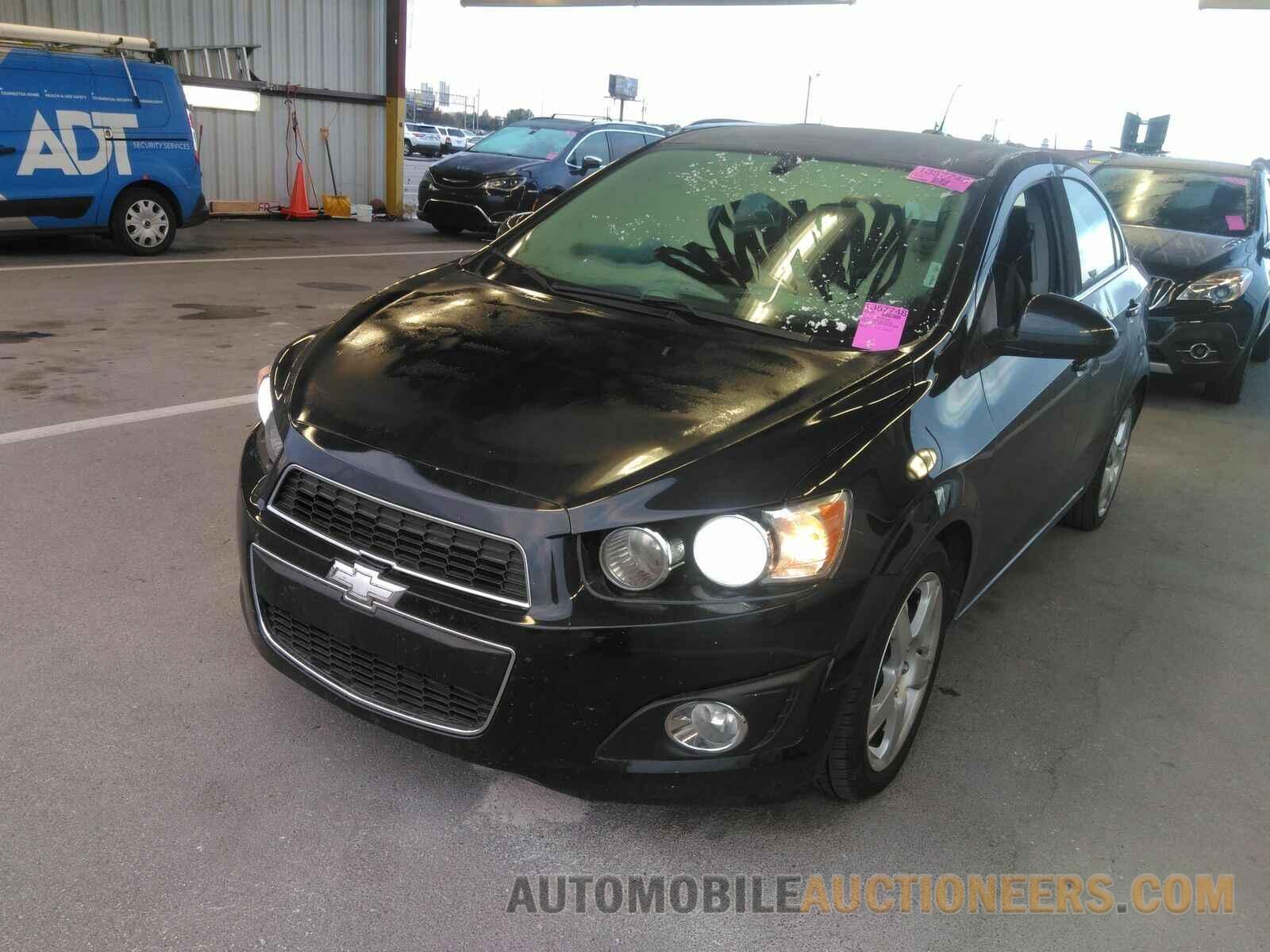 1G1JE5SB1F4121938 Chevrolet Sonic 2015