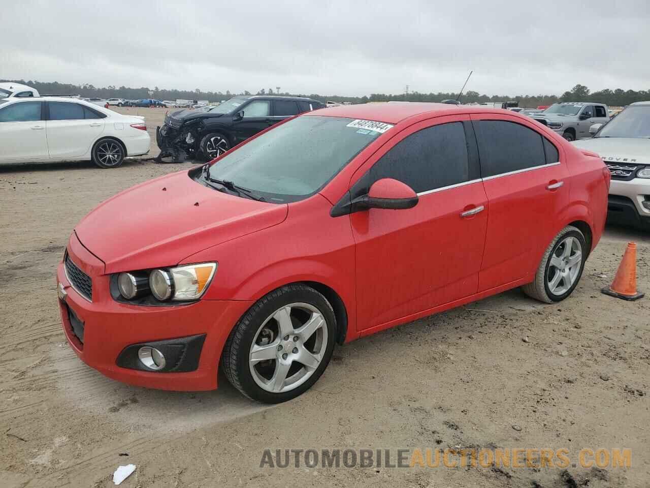 1G1JE5SB4F4117785 CHEVROLET SONIC 2015