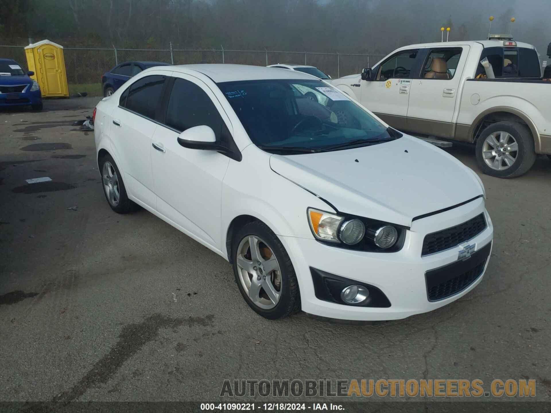 1G1JE5SB6G4137439 CHEVROLET SONIC 2016