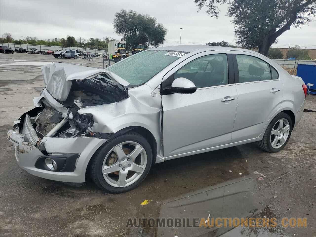 1G1JE5SB7G4158946 CHEVROLET SONIC 2016