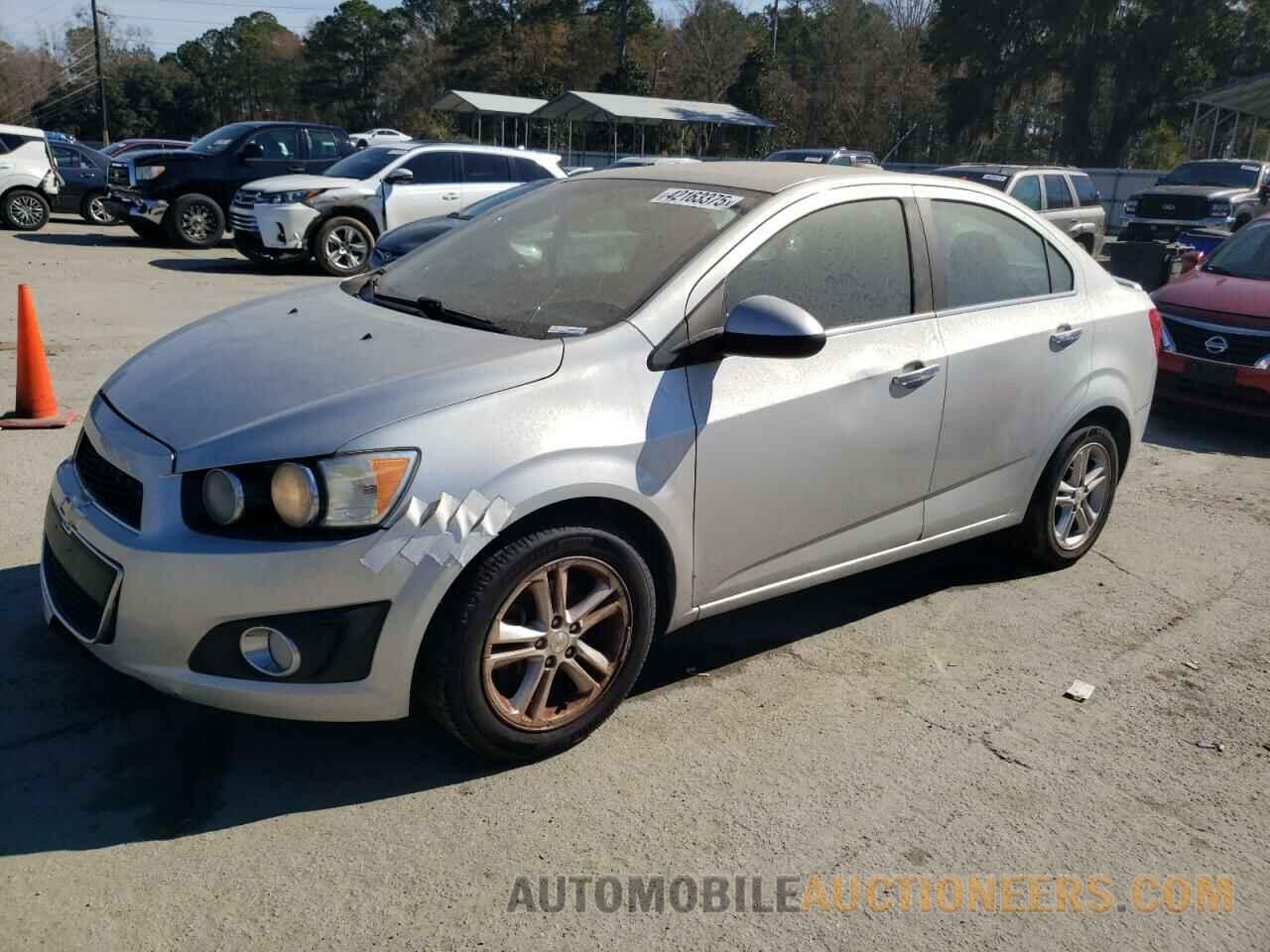 1G1JE5SB9F4145727 CHEVROLET SONIC 2015