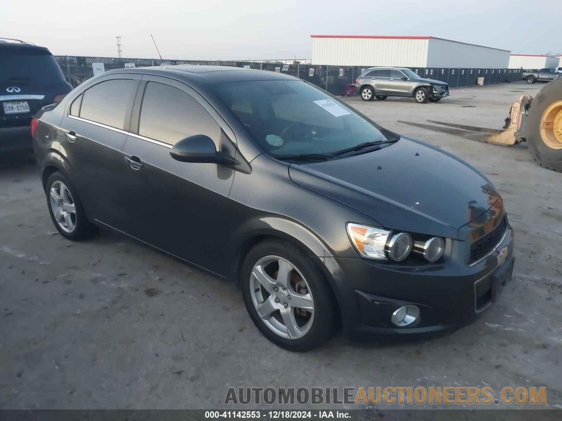 1G1JE5SB9G4140710 CHEVROLET SONIC 2016