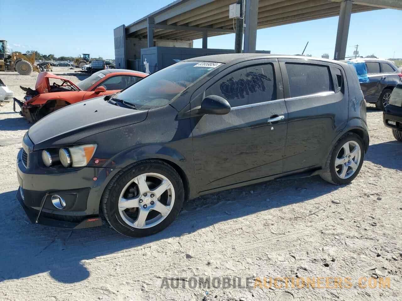 1G1JE6SB1F4102926 CHEVROLET SONIC 2015