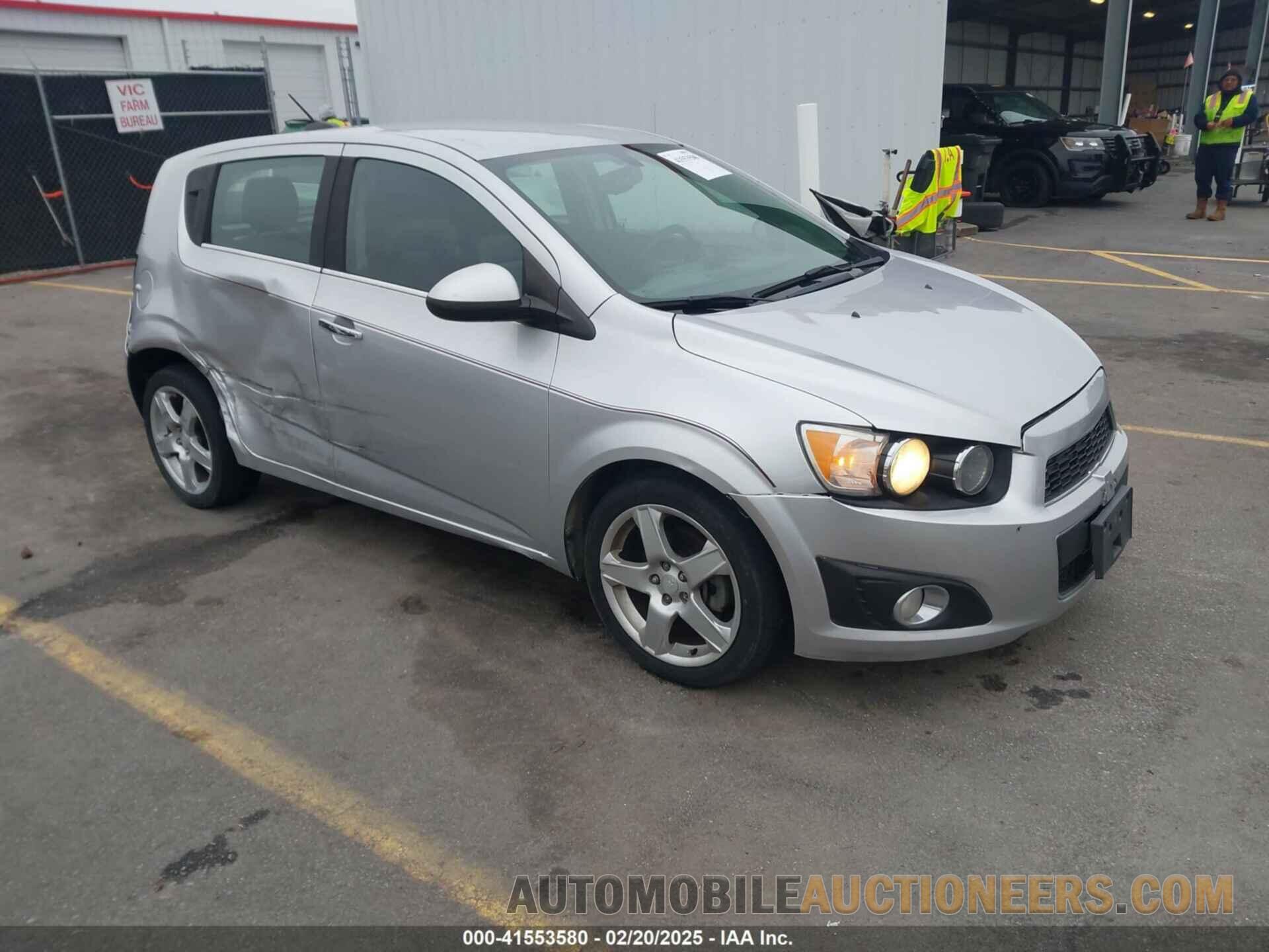 1G1JE6SB1F4211001 CHEVROLET SONIC 2015