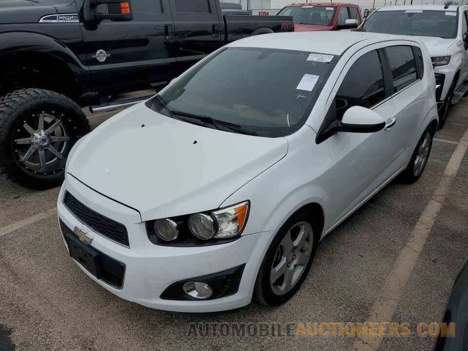 1G1JE6SB2F4200895 Chevrolet Sonic 2015