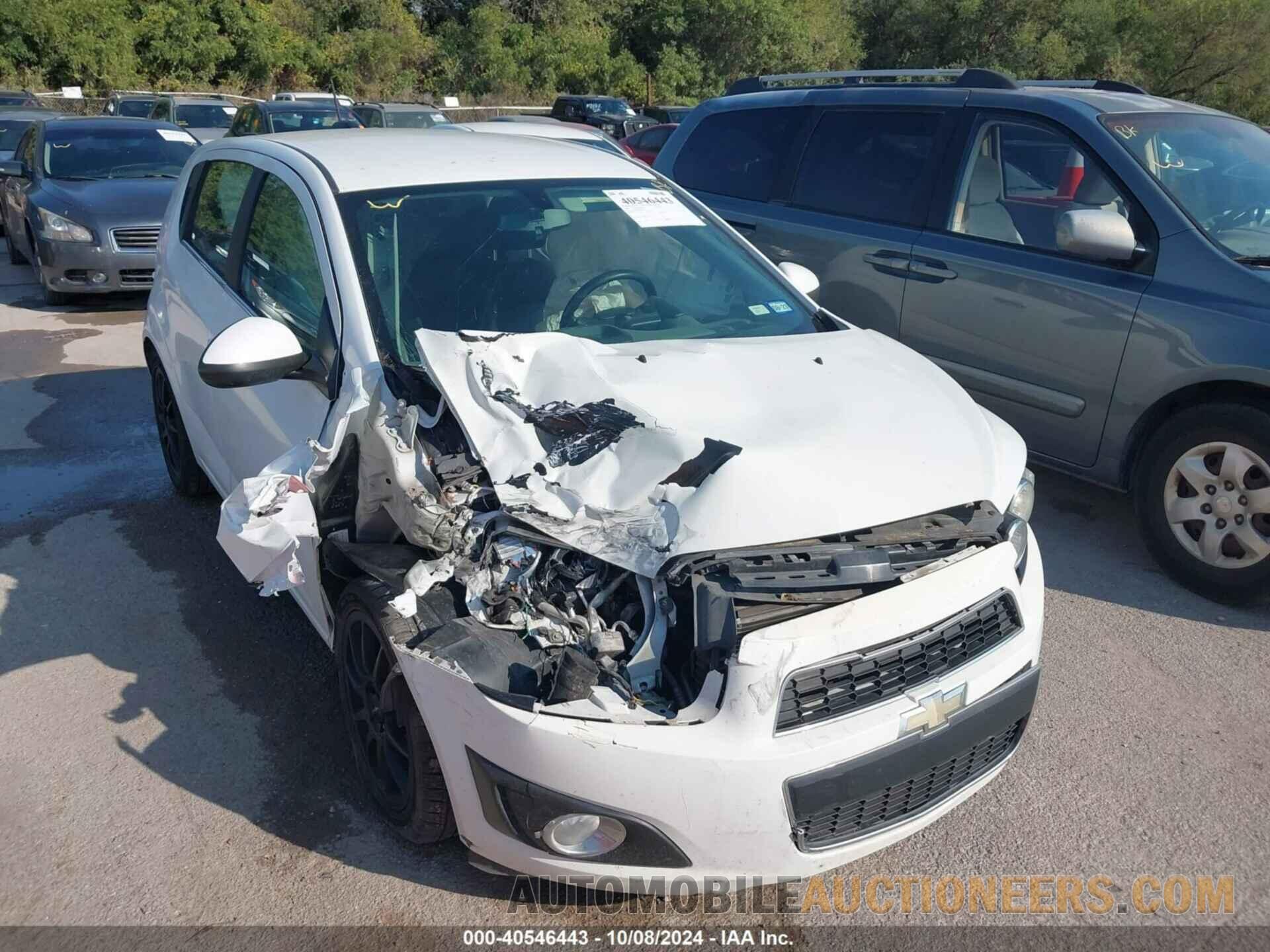 1G1JE6SB2G4155992 CHEVROLET SONIC 2016