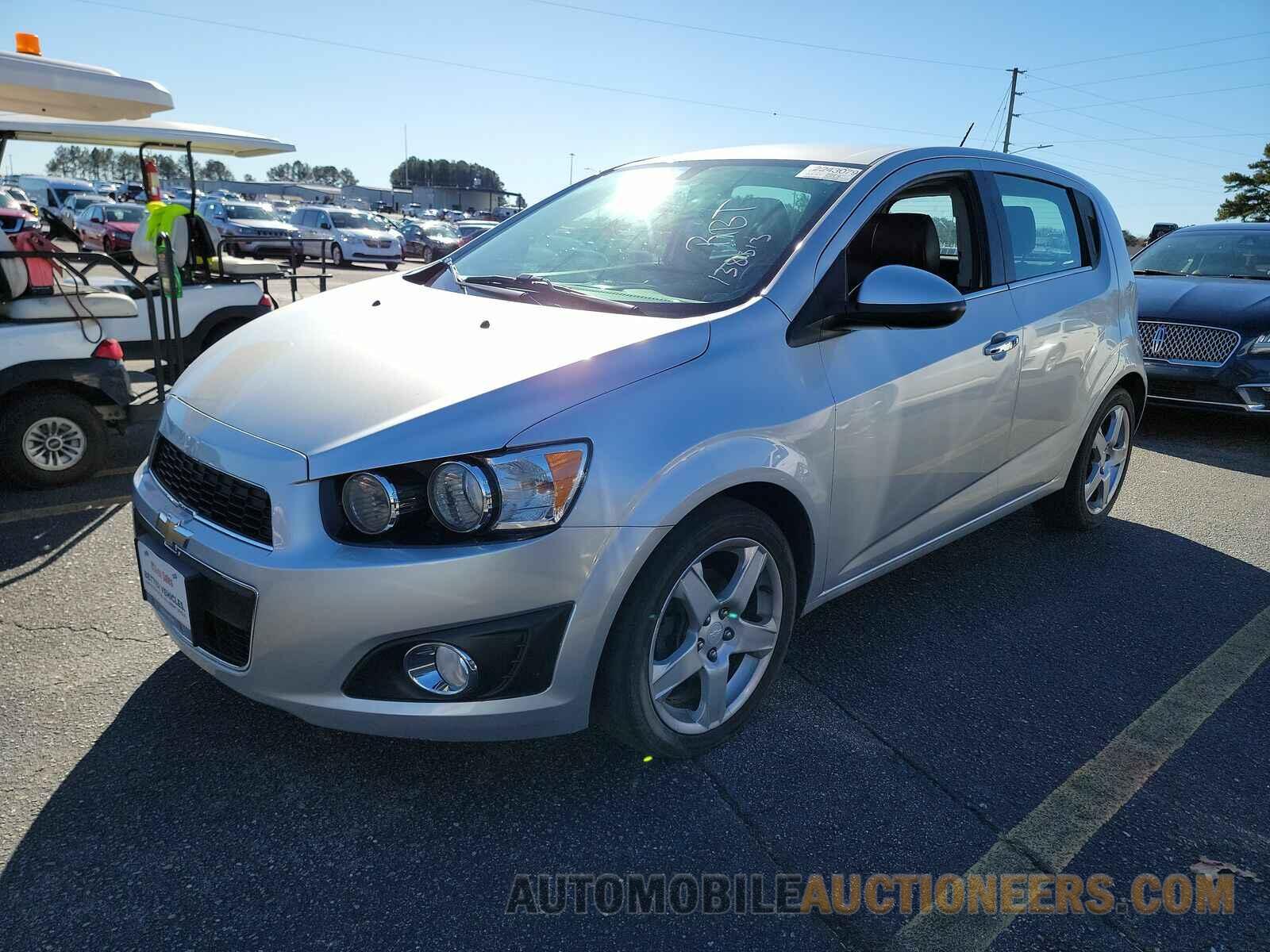 1G1JE6SB3G4138313 Chevrolet Sonic 2016