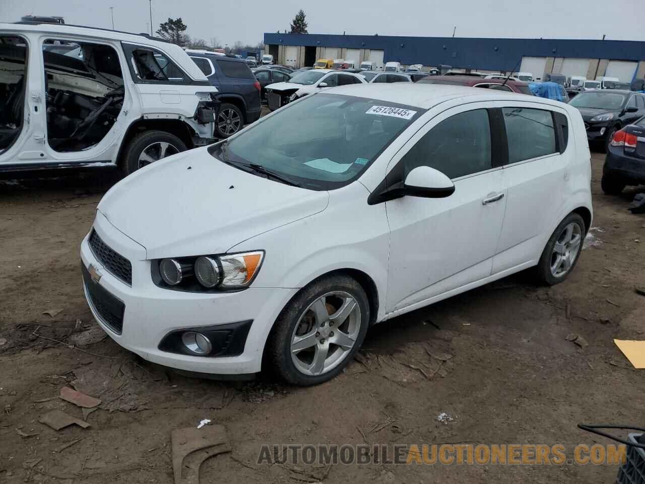 1G1JE6SB4F4112365 CHEVROLET SONIC 2015