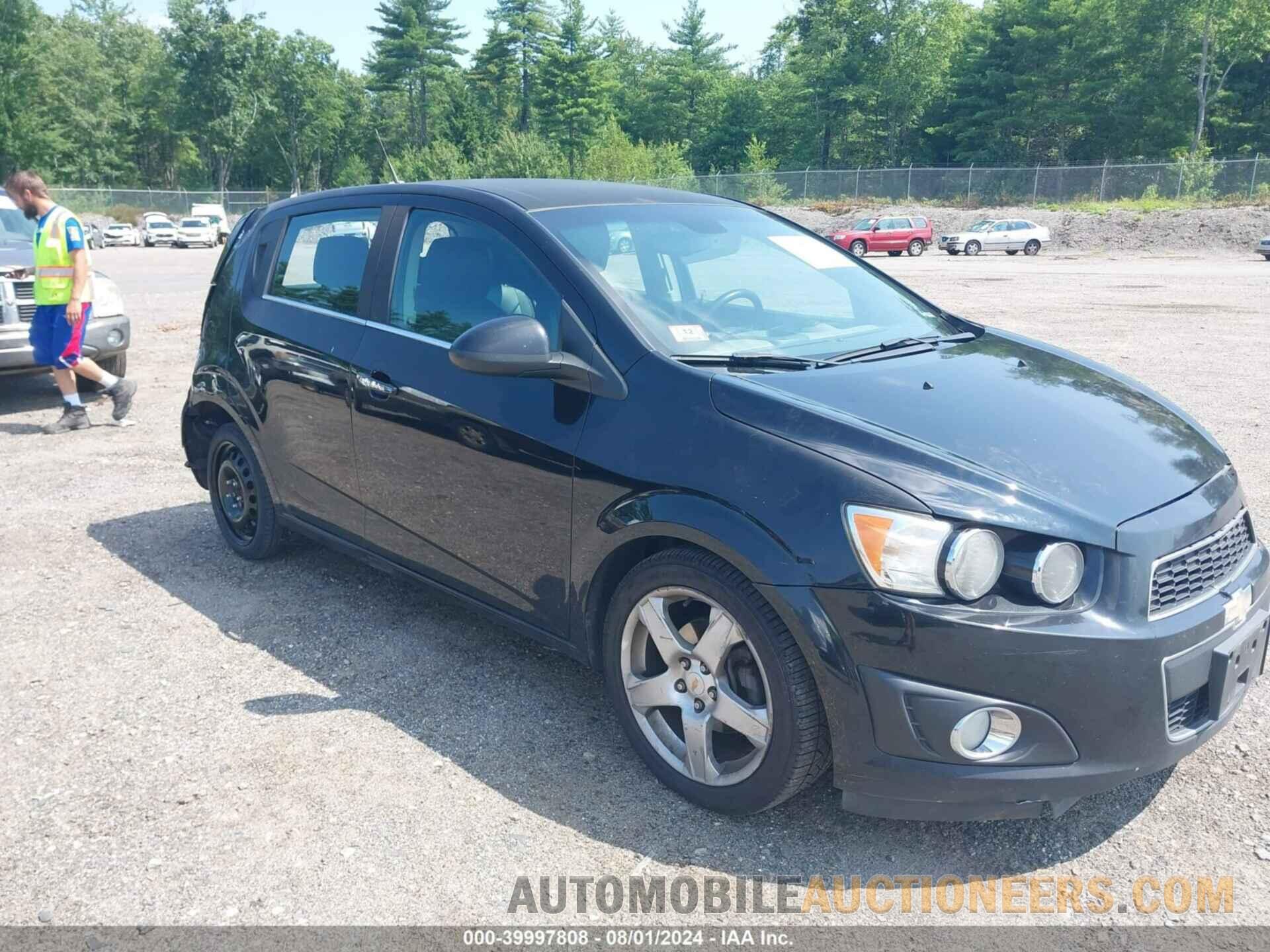 1G1JE6SB5C4182081 CHEVROLET SONIC 2012